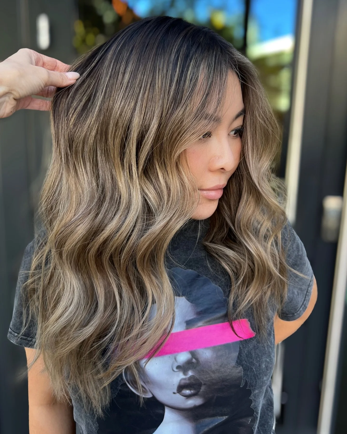 All the blends after a color correction ✨

#lasvegas #lasvegashair #lasvegashairstylist #lasvegashairsalon #balayage #summerlinhairstylist