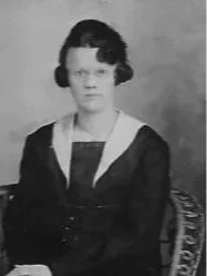 Lorena Mae Oetzel Nee. Rowe (211.2)
