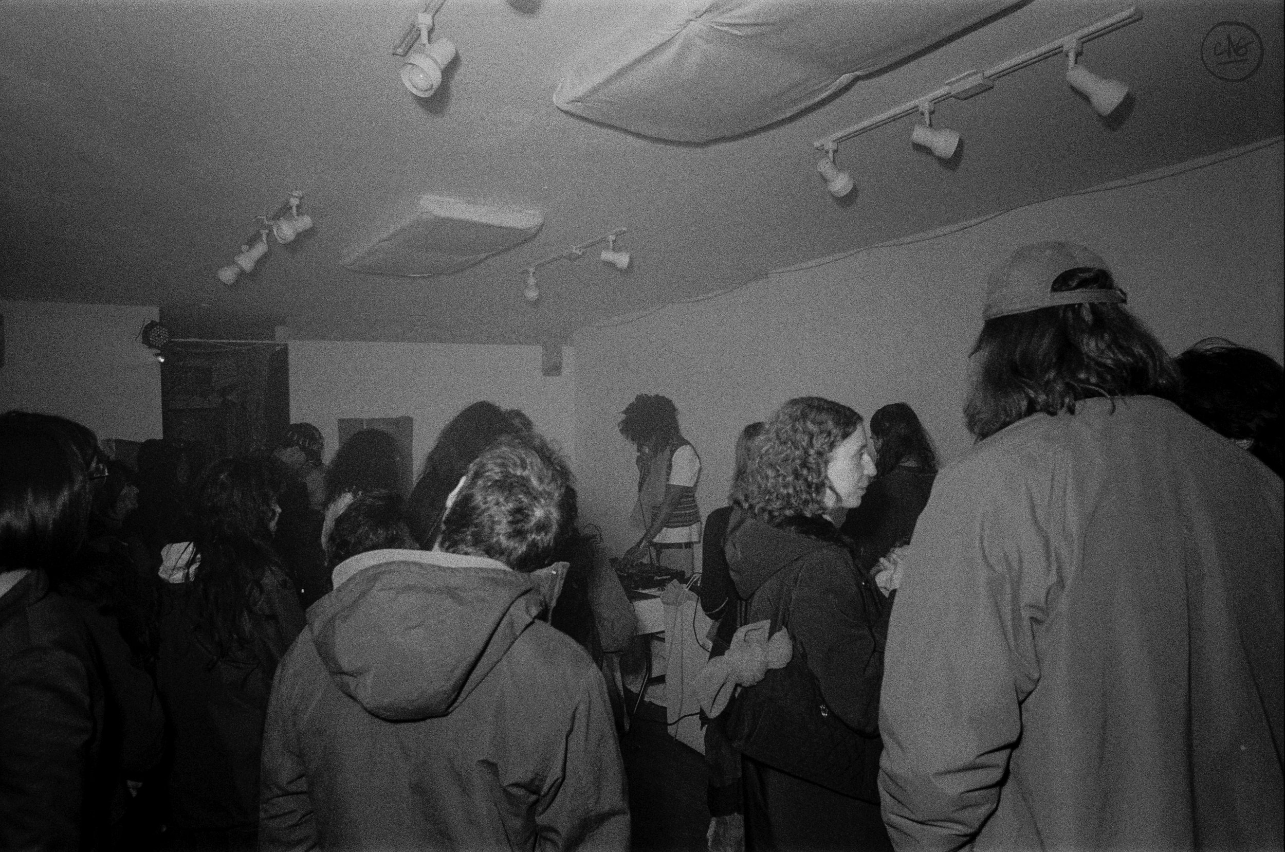 12-27-2024_LivingGalleryFundraiser-14.jpg