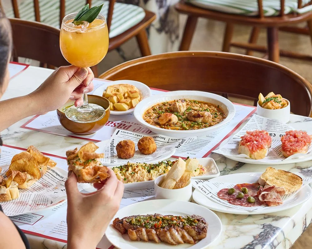 Pasa Table Que Pasa Menu | Spanish Tapas, Paella & Wine List in Hong Kong — Que ...