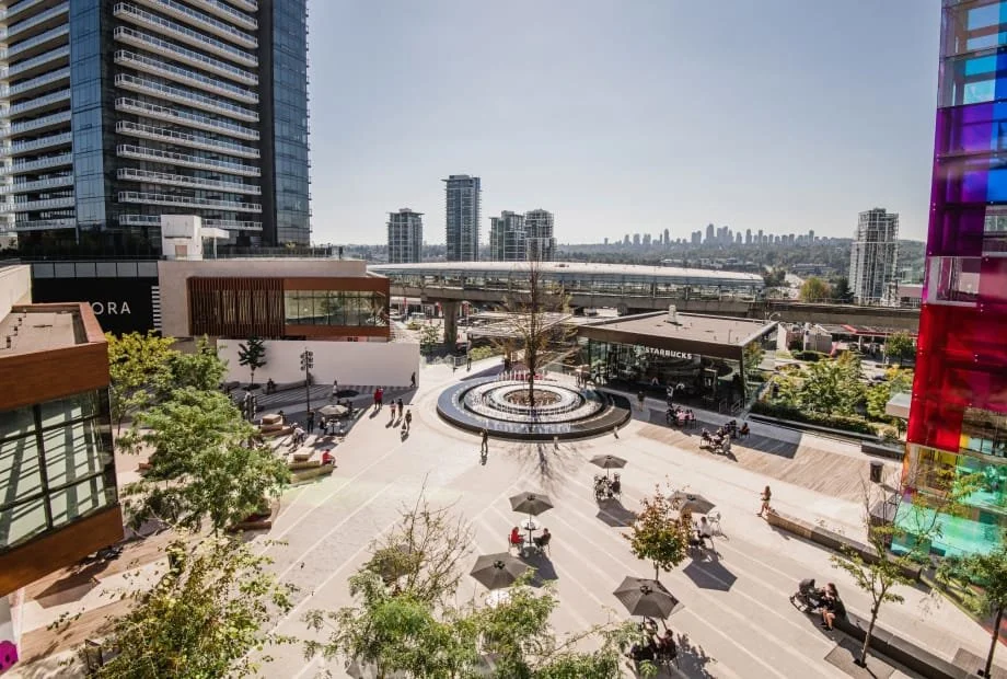Brentwood Plaza.jpg