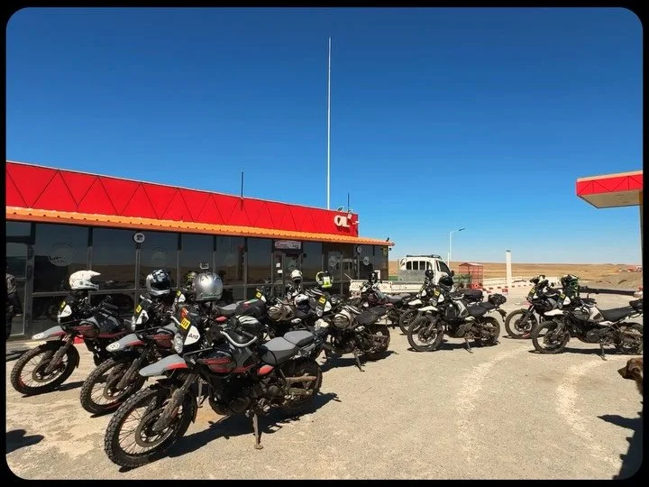 &bull; Random postcard moments from Day 1 of the Gobi Raid Motorcycle Tour across Mongolia 🇲🇳

From endless open steppe to rocky trails, Day 1 sets the tone for an unforgettable ride. Powered by Royal Enfield Himalayan 450, this is where the advent