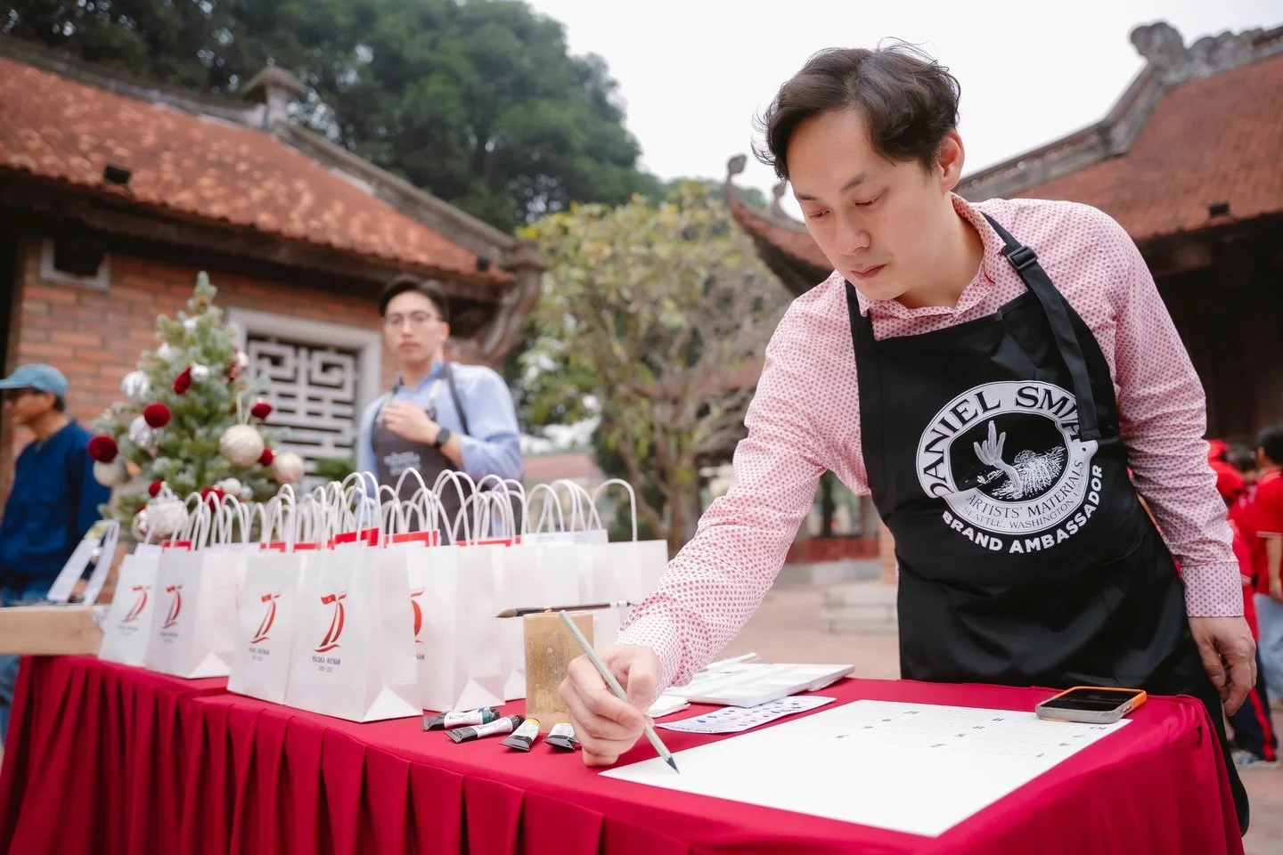 Yesterday&rsquo;s watercolor workshop at the Temple of Literature was one of the most meaningful highlights within the framework of my solo exhibition &ldquo;Acquired Identity.&rdquo;
Organized in collaboration with the Embassy of the Republic of Pol