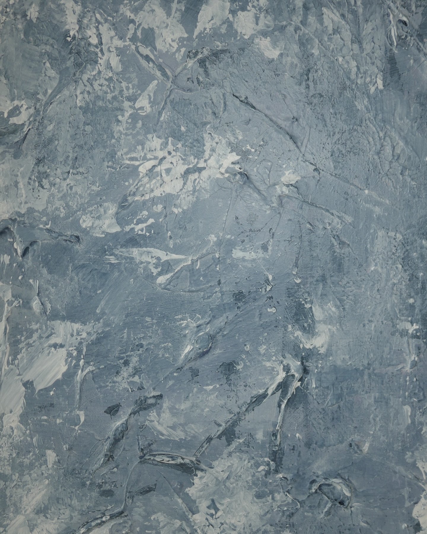 Graphite Duo. 
Acrylic on reused canvas. 50 x 40 cm.