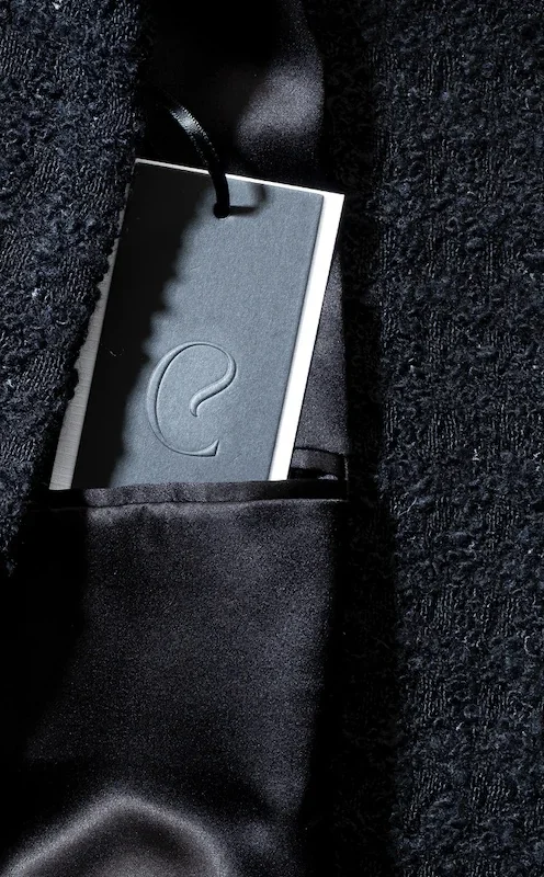 castellaines-ayane-cape-interior-pocket-card-2025.webp