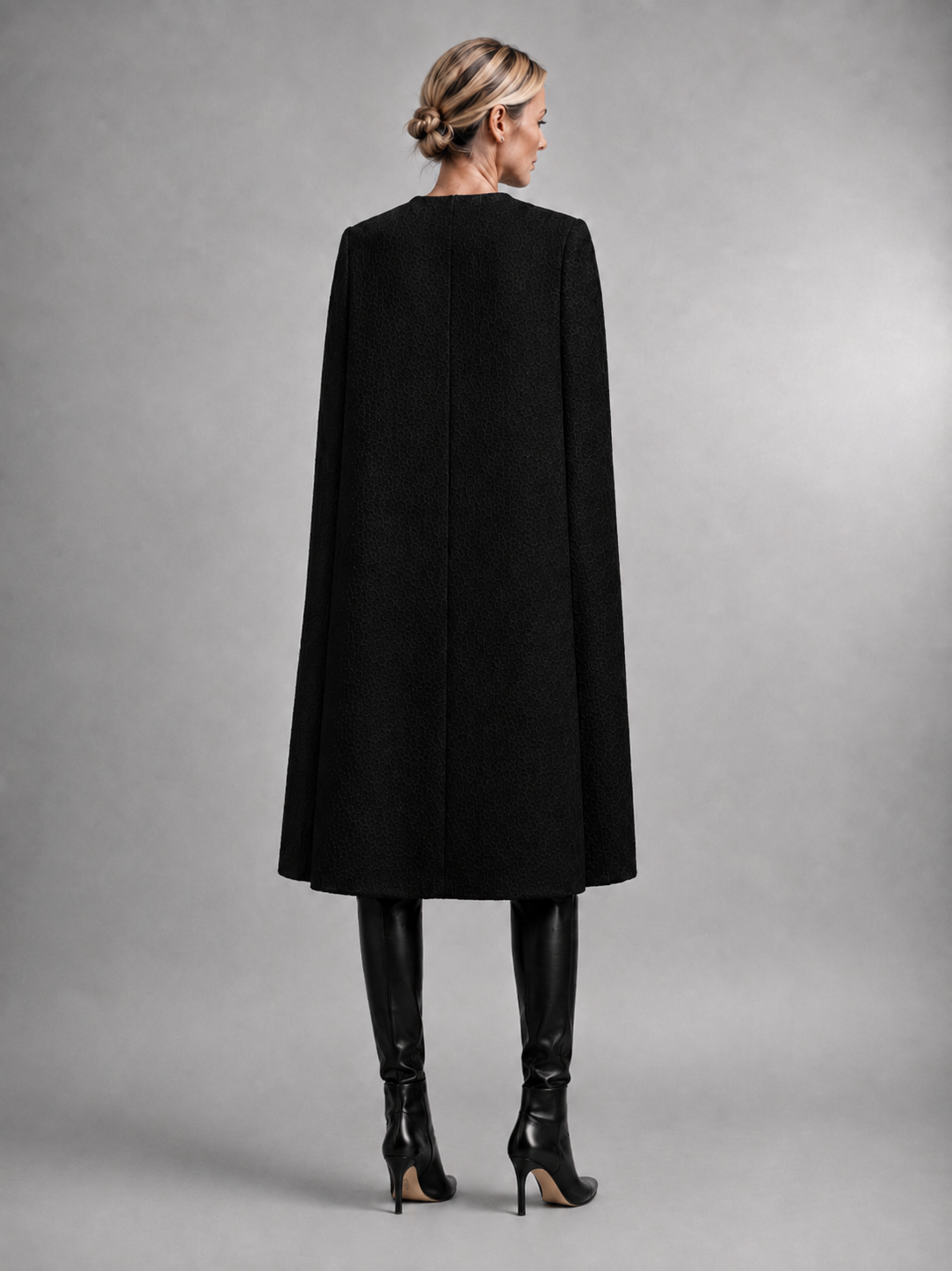 castellaines-ayane-boucle-cape-assemblages-2026.png