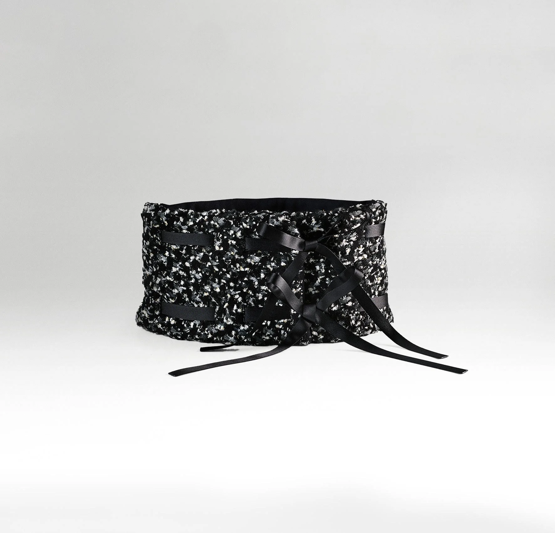 Carolina Collar in Tweed Bouclé — Luxury Neck Collar lined in Cashmere