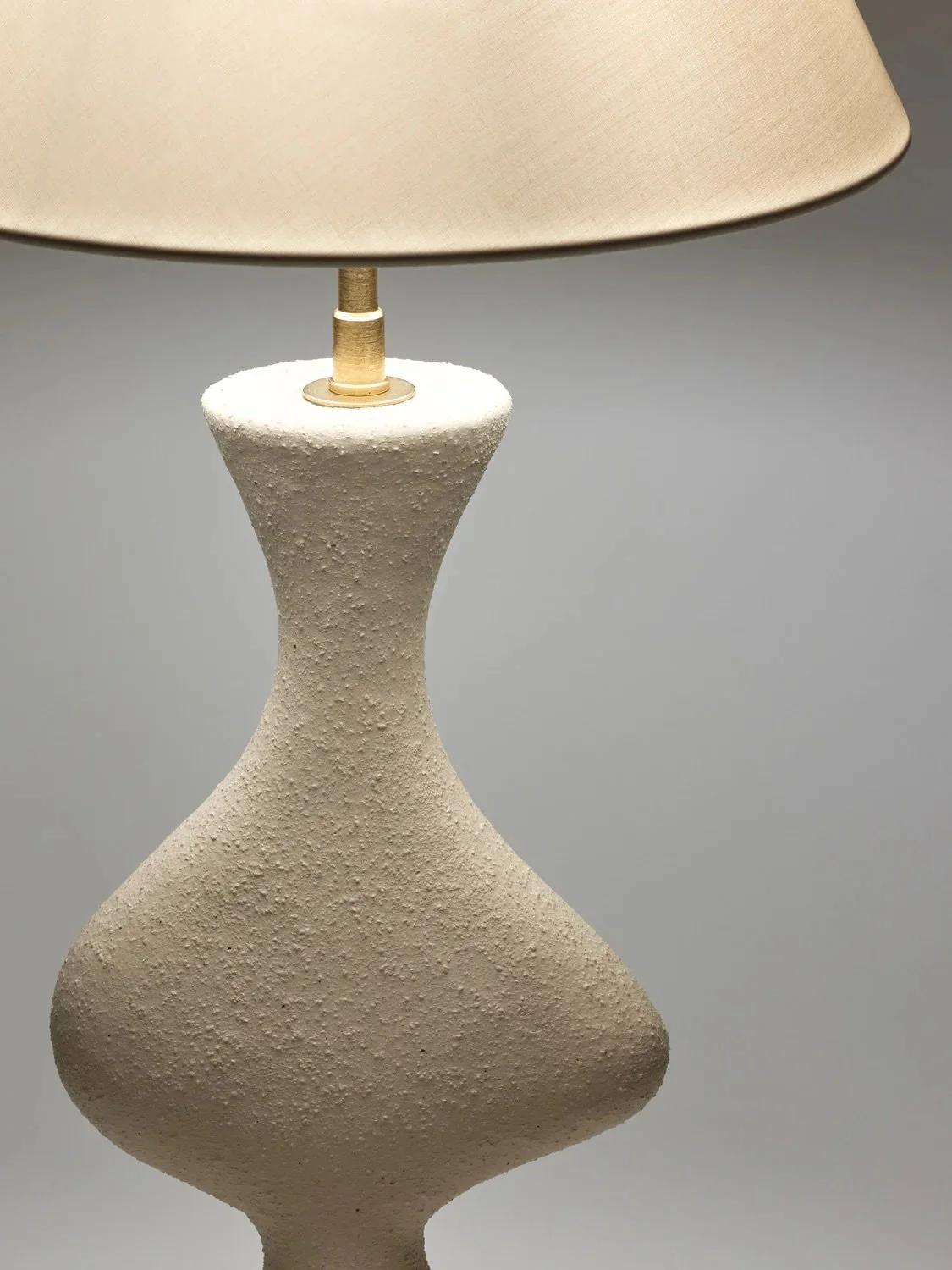 Pauline Hagan_Curve_lamp_4.jpeg