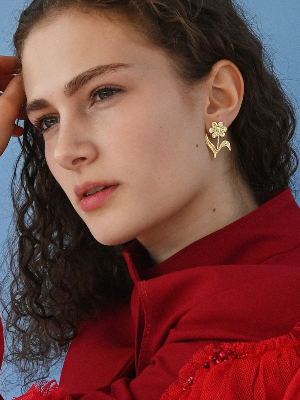 Pauline Hagan_Poppy earrings_gold_2.jpg