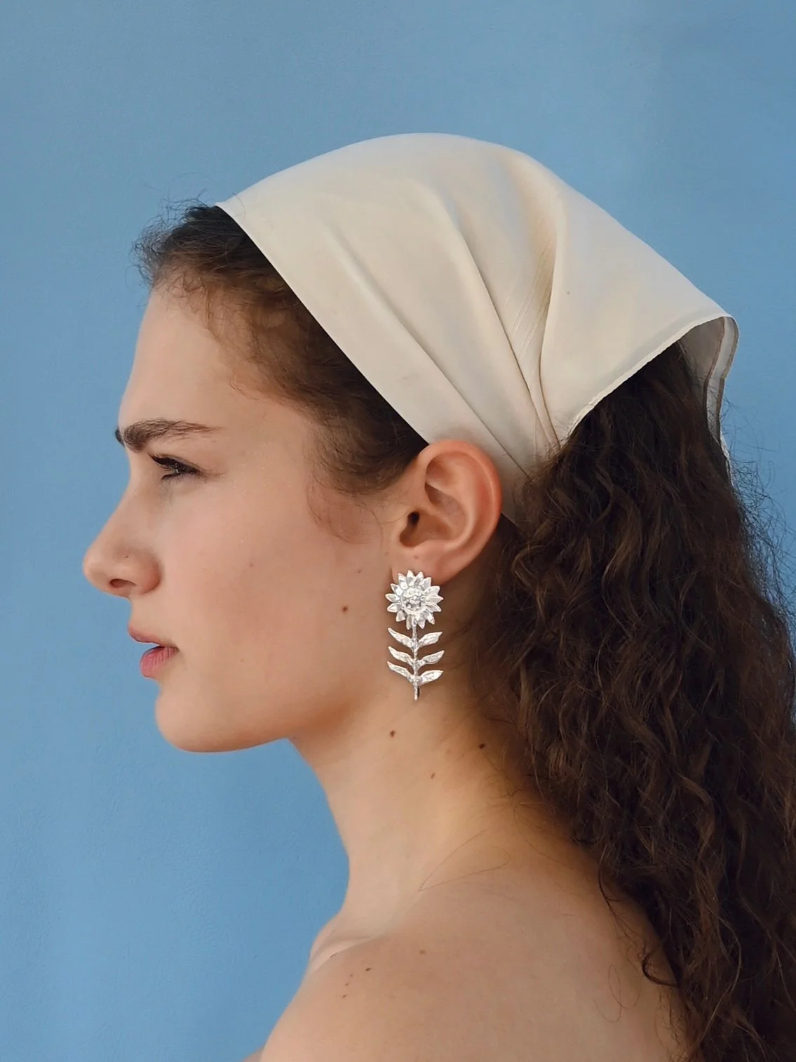Pauline Hagan_Sunflower earrings_2.jpg