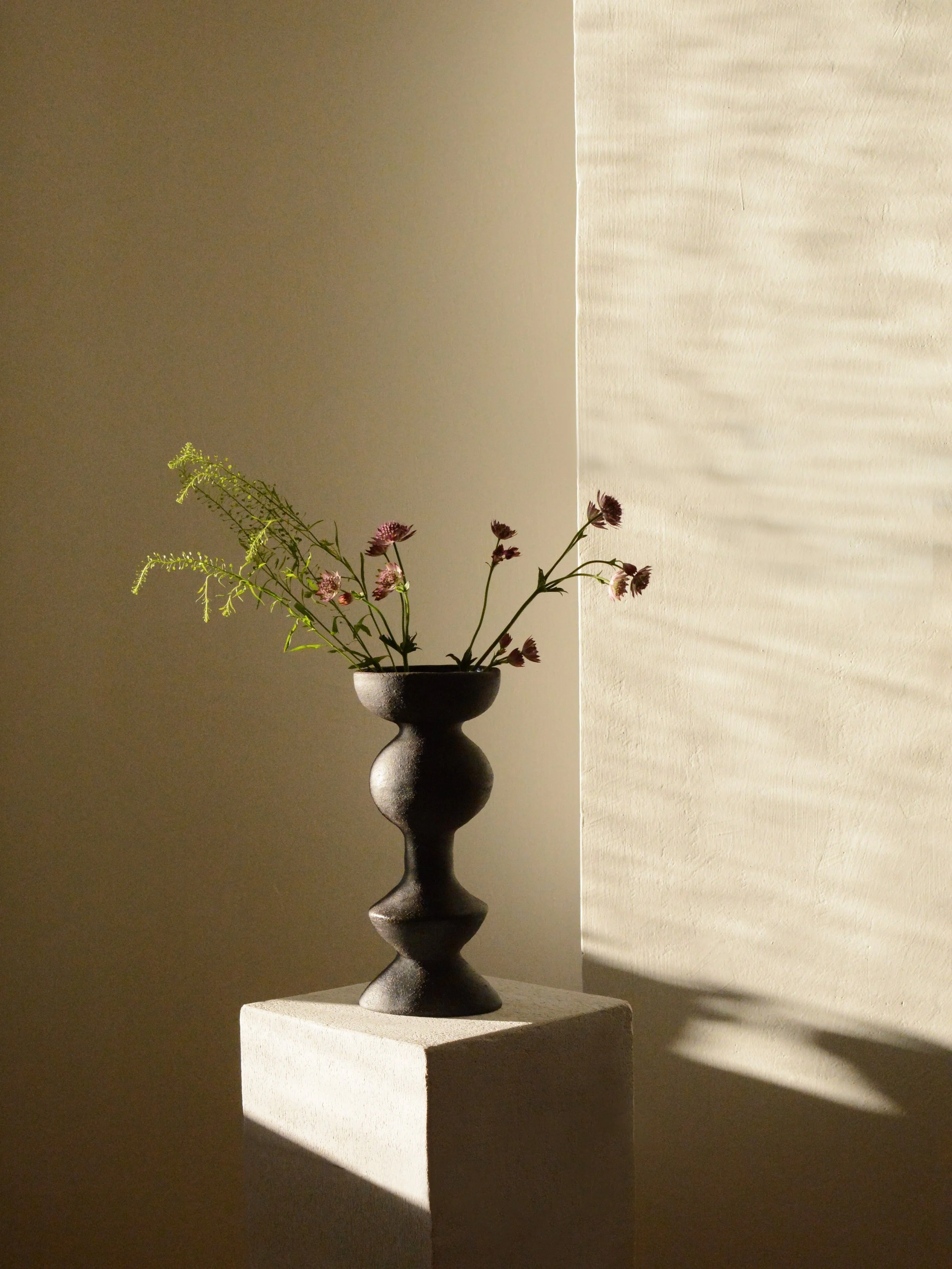 Pauline Hagan_Vase_2.jpg