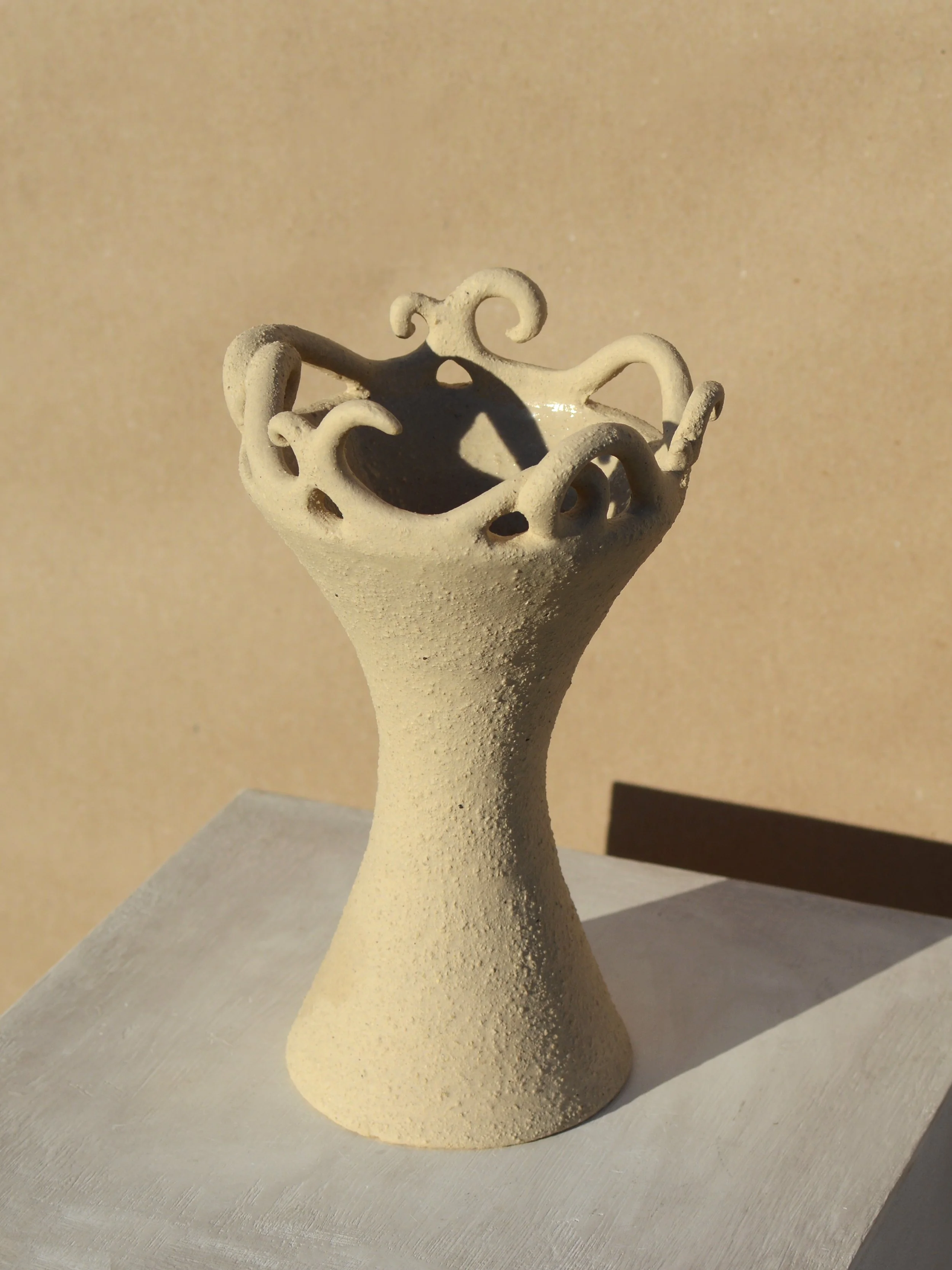 Pauline Hagan_Ensemble_Vase_2_1.jpg