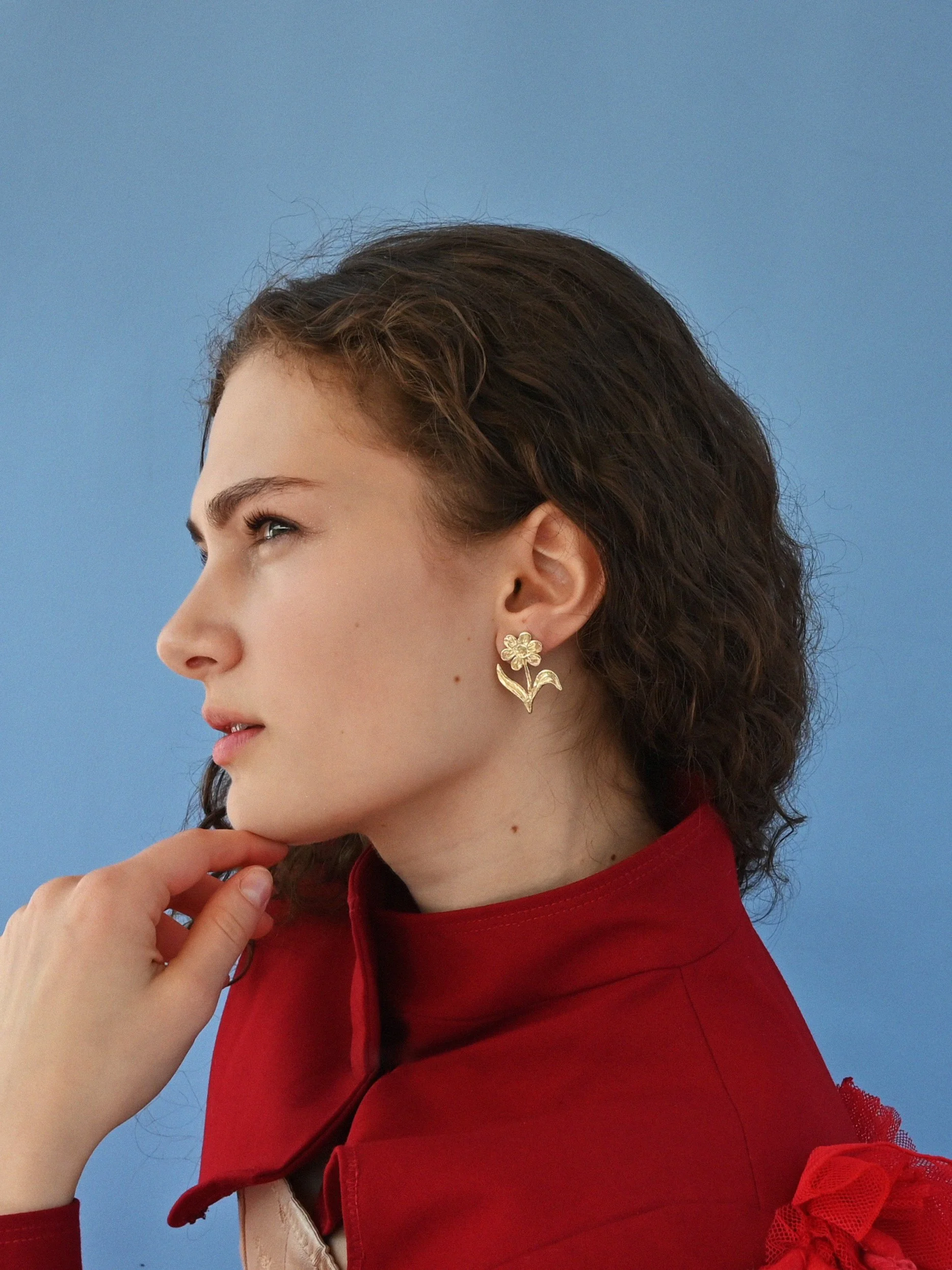 Pauline Hagan_Poppy earrings_gold_3.jpg