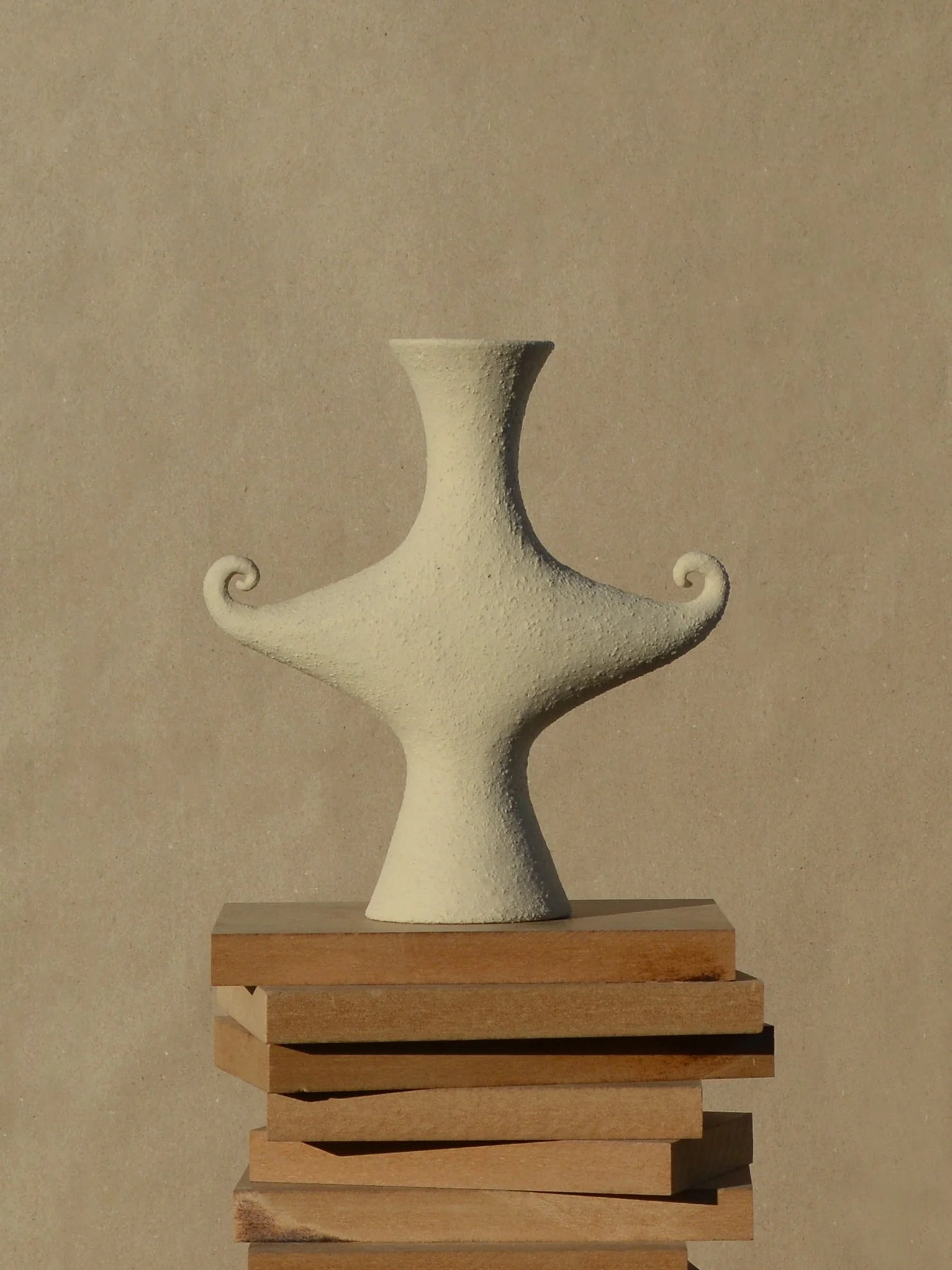 Pauline Hagan_Ensemble_Vase_3_5.jpg