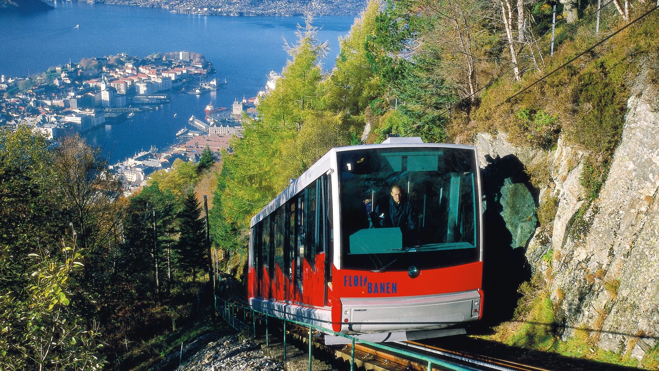 44870-Floibanen-Funicular.jpg
