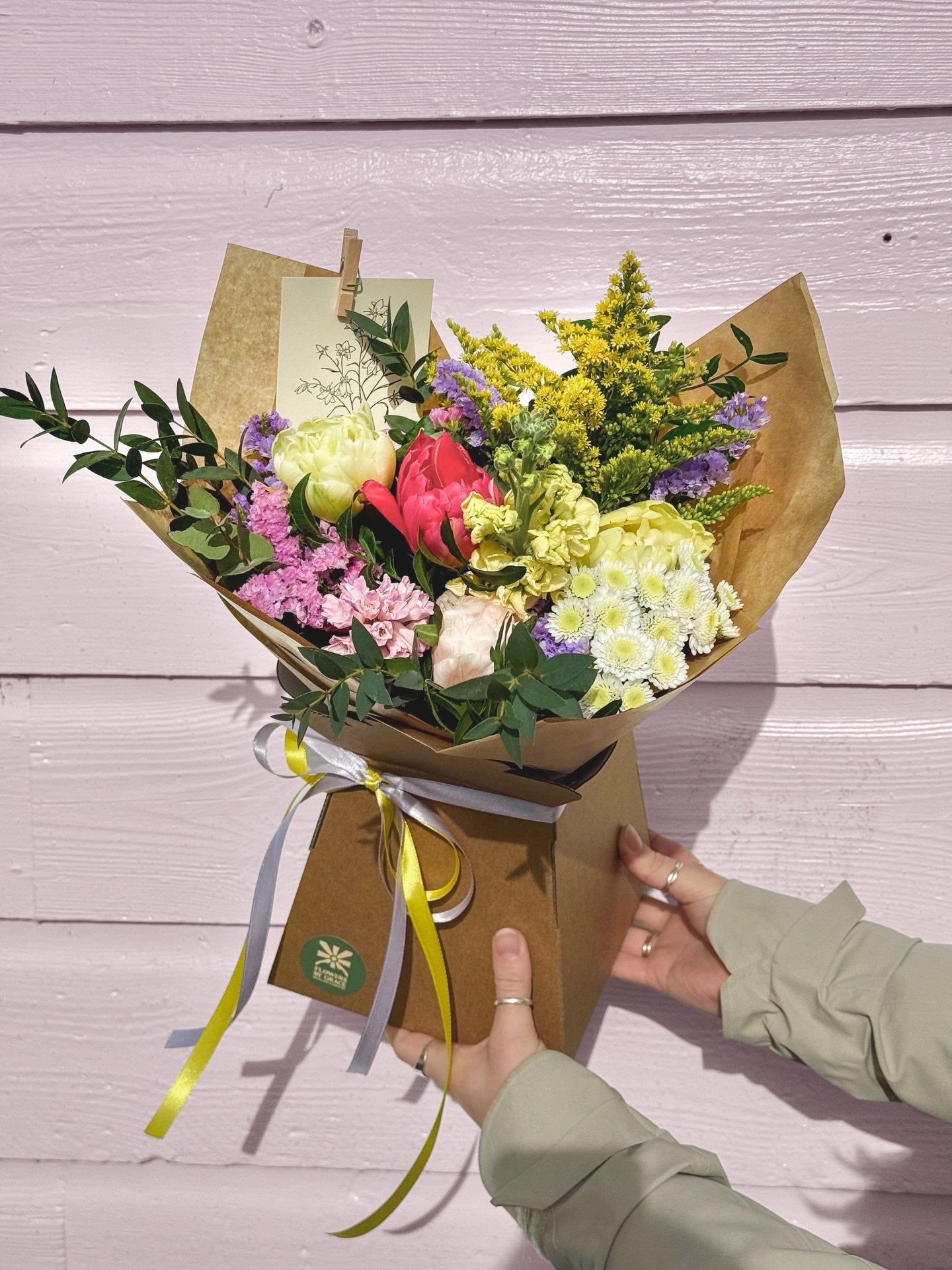 thank you so much to everyone who ordered a mother&rsquo;s day bouquet this weekend 🌷🌸💛

so lovely to have so many repeat customers from last year and some new ones too. I appreciate you all! 

big shout out to iain for being the best delivery dri