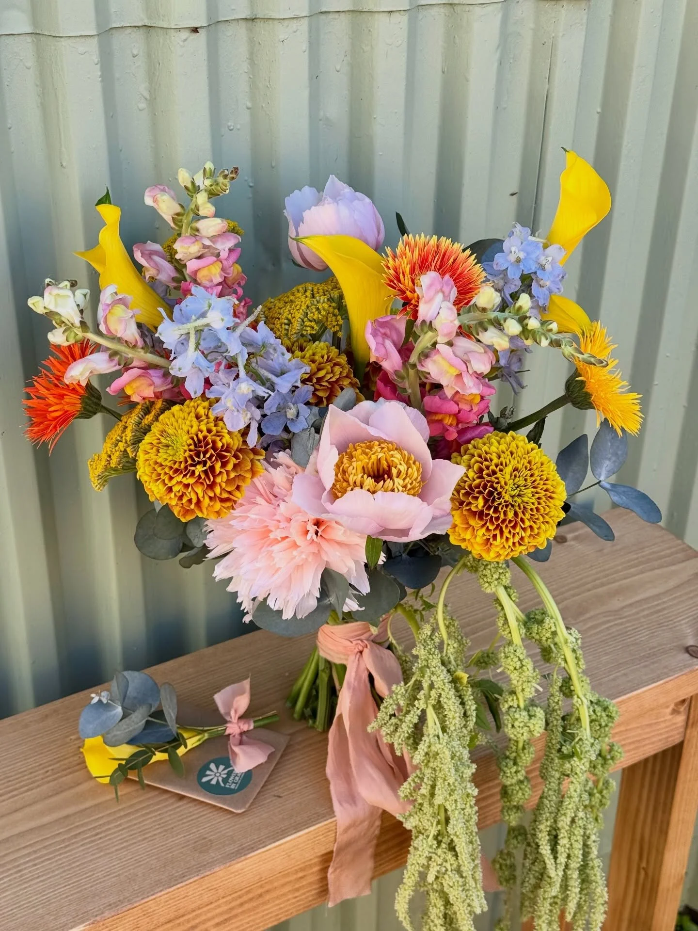 Florals for Remi and Ollie&rsquo;s Isle of Skye elopement 💐💒 

Remi reached out looking for florals that were colourful, emotive, full of movement and completely unique - something to compliment their intimate Loch Coruisk celebration.

Featuring g
