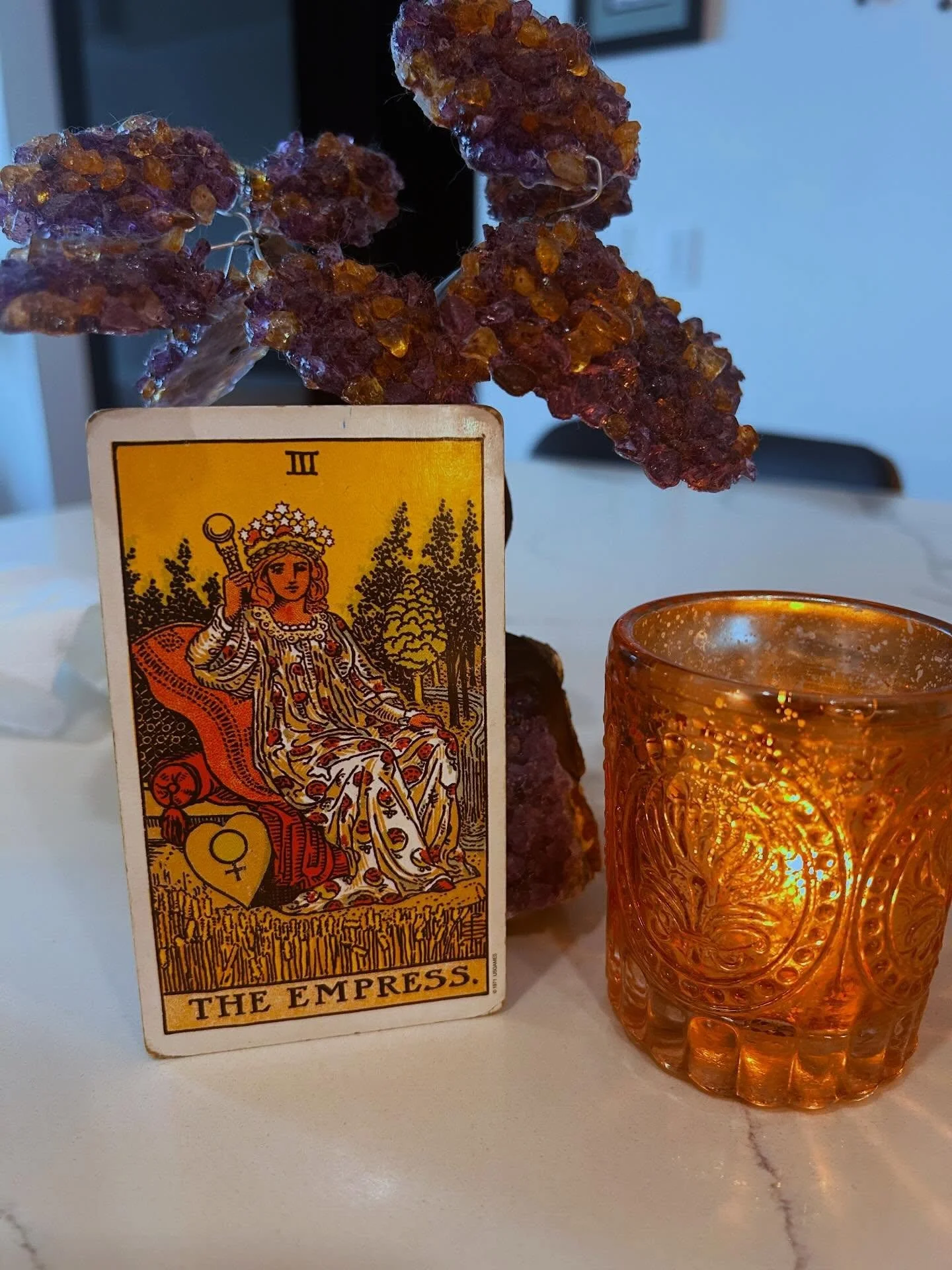 Reiki, Tarot, Astrology&hellip;.doing it all today! Wishing everyone a productive Full Moon 🩷🌕♏️ 
🔮readings available as soon as next week - book 1:1 appointments or order a recorded reading at brandyburrowastrology.com