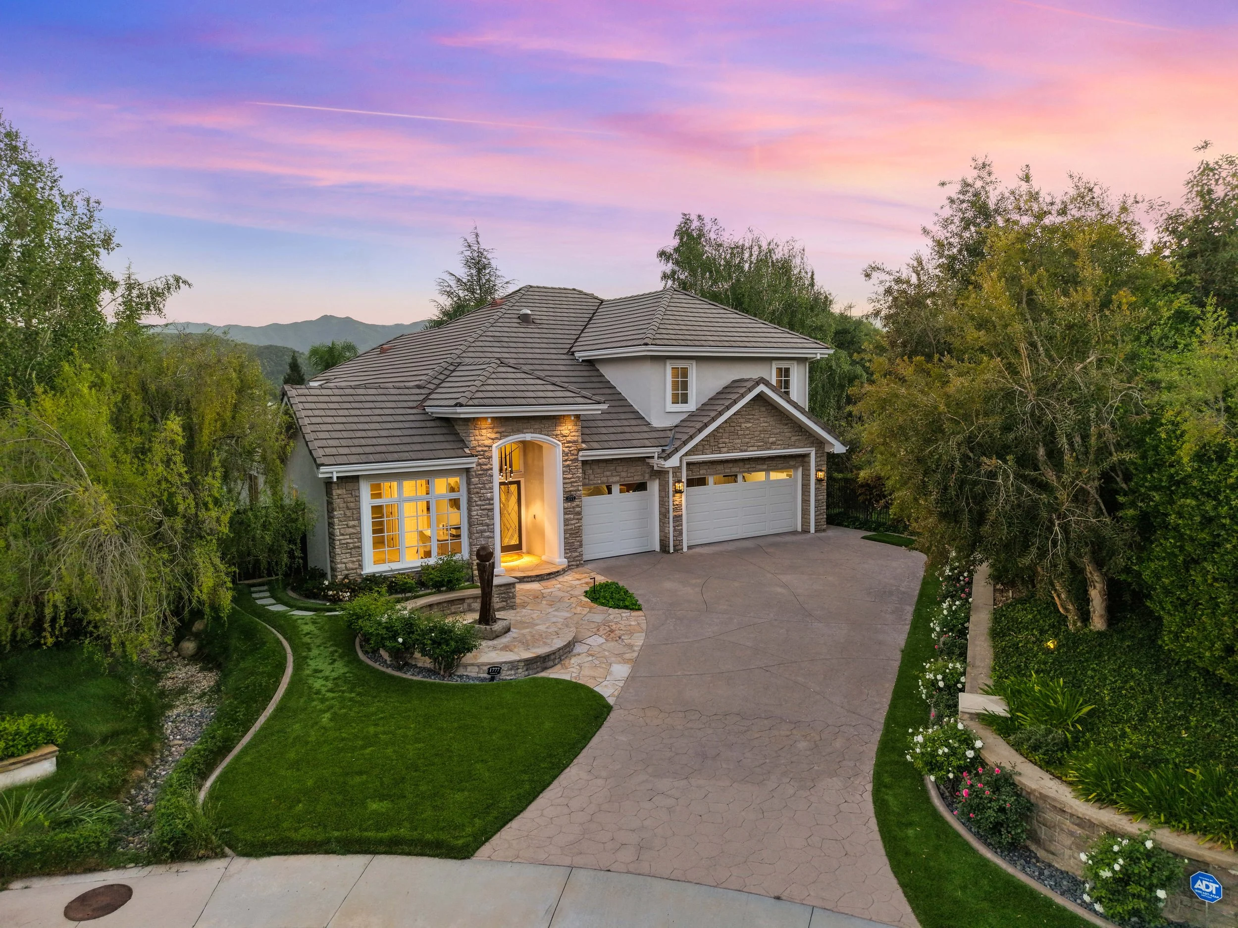 1777 Yarnton Street Lake Sherwood