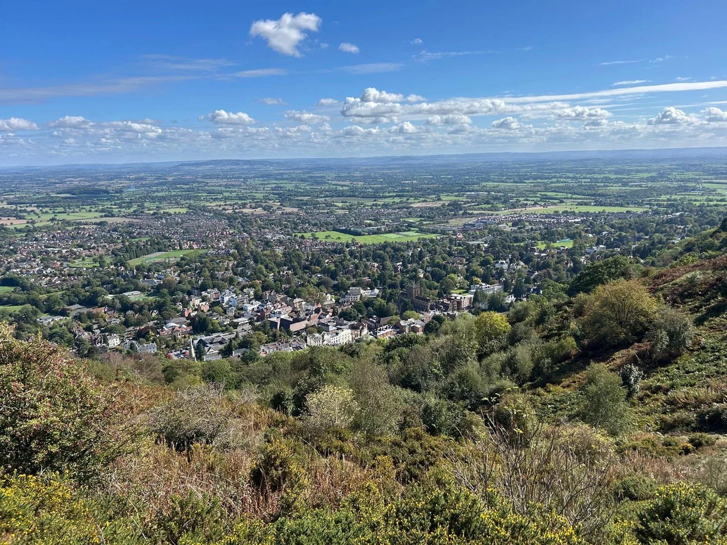 🌄 Glorious views and even better progress!

David struck lucky with the weather while out walking the Malvern Hills last weekend, clocking up an impressive 28km towards the Challenge for Change total 👣

Powered by fresh air, rolling hills, and a ch