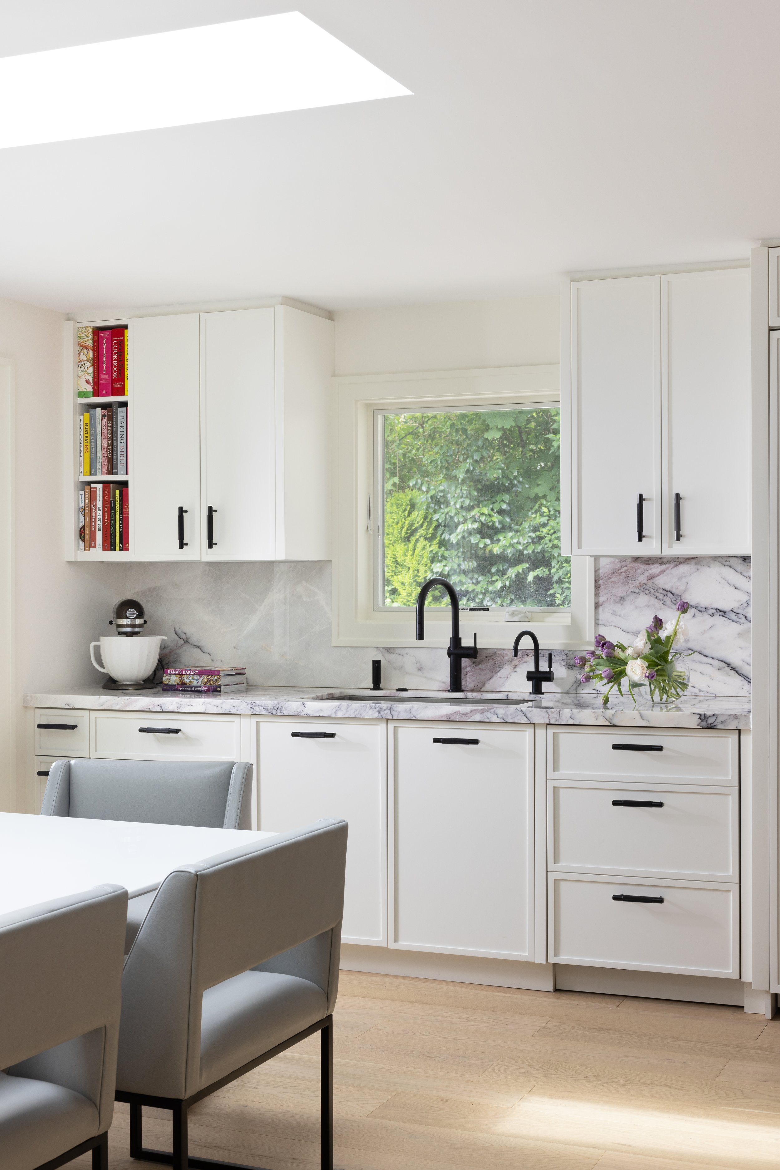 Lilac_SLLILACP2_Kitchen_Dana_Pollack_Residence_04.jpg