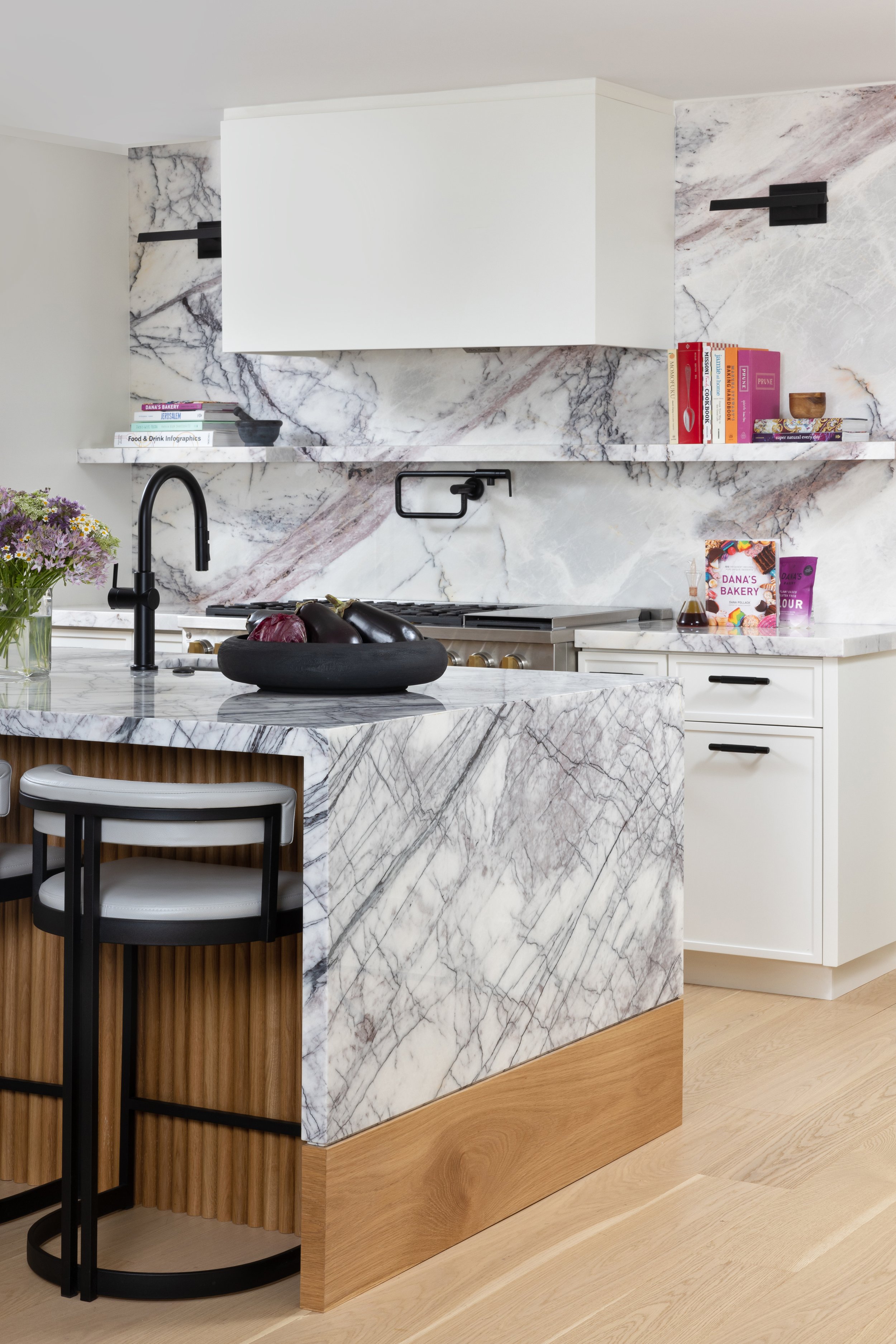 Lilac_SLLILACP2_Kitchen_Dana_Pollack_Residence_03.jpg