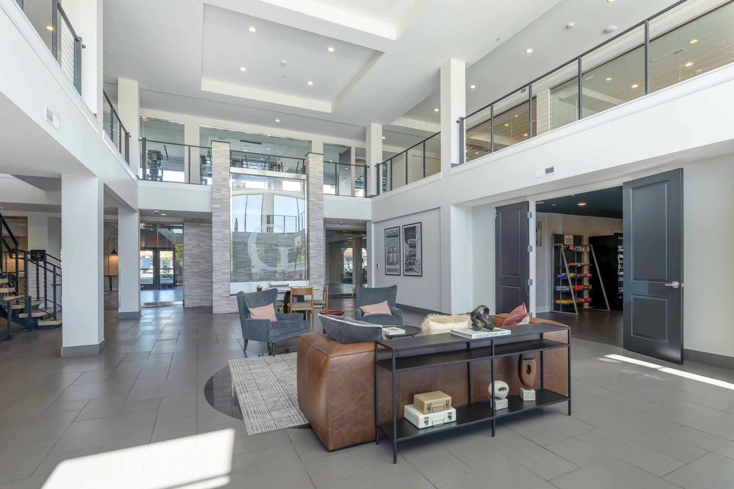 The Griff | Off-Campus Apartments in Columbus, OH near OSU | Clubhouse