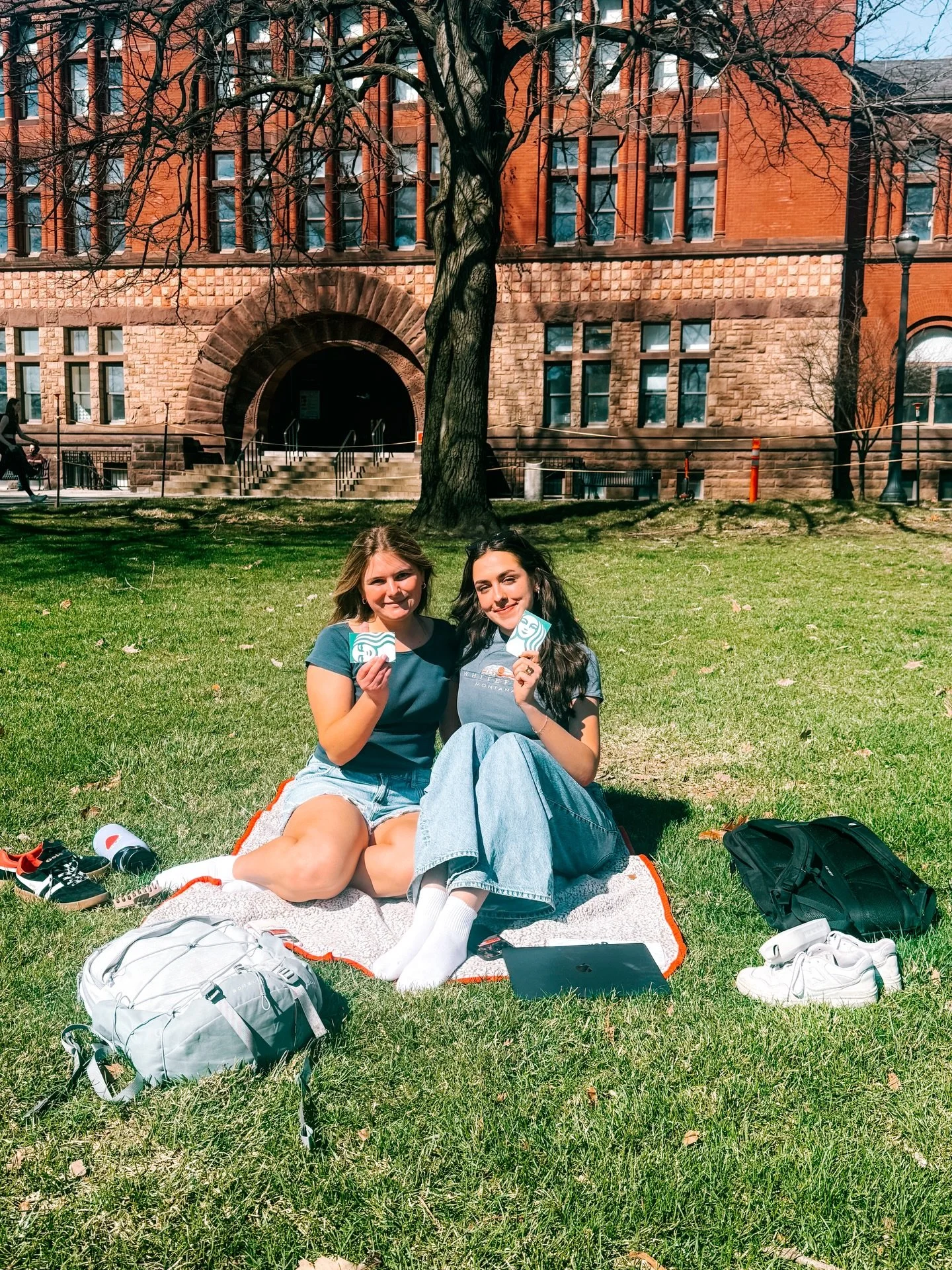 Caught us on campus? You might just walk away with a little something extra. 👀💸

We&rsquo;re popping up around campus this week handing out gift cards to lucky students who find us! Keep your eyes out for The Griff team and come say hi &mdash; it d