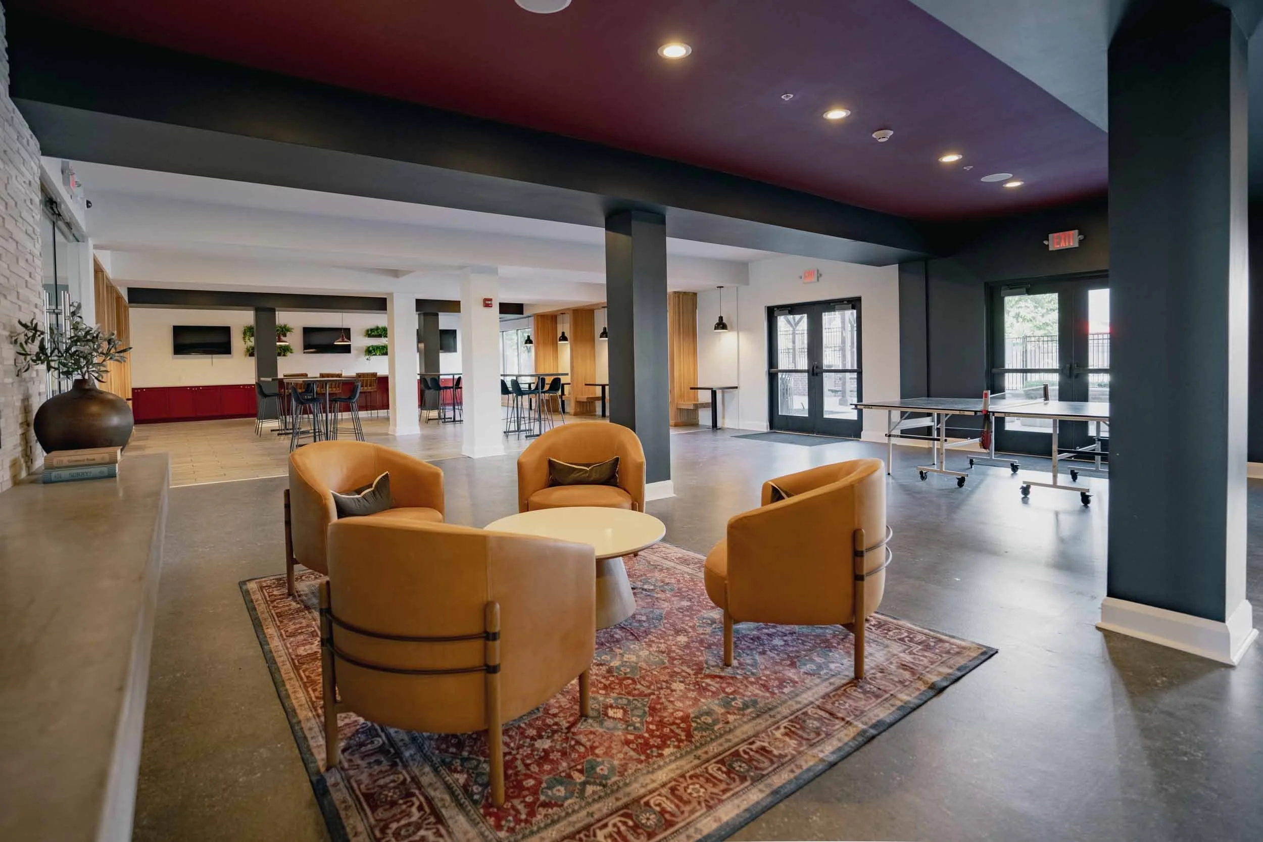 The Griff | Off-Campus Apartments in Columbus, OH near OSU | Resident Lounge