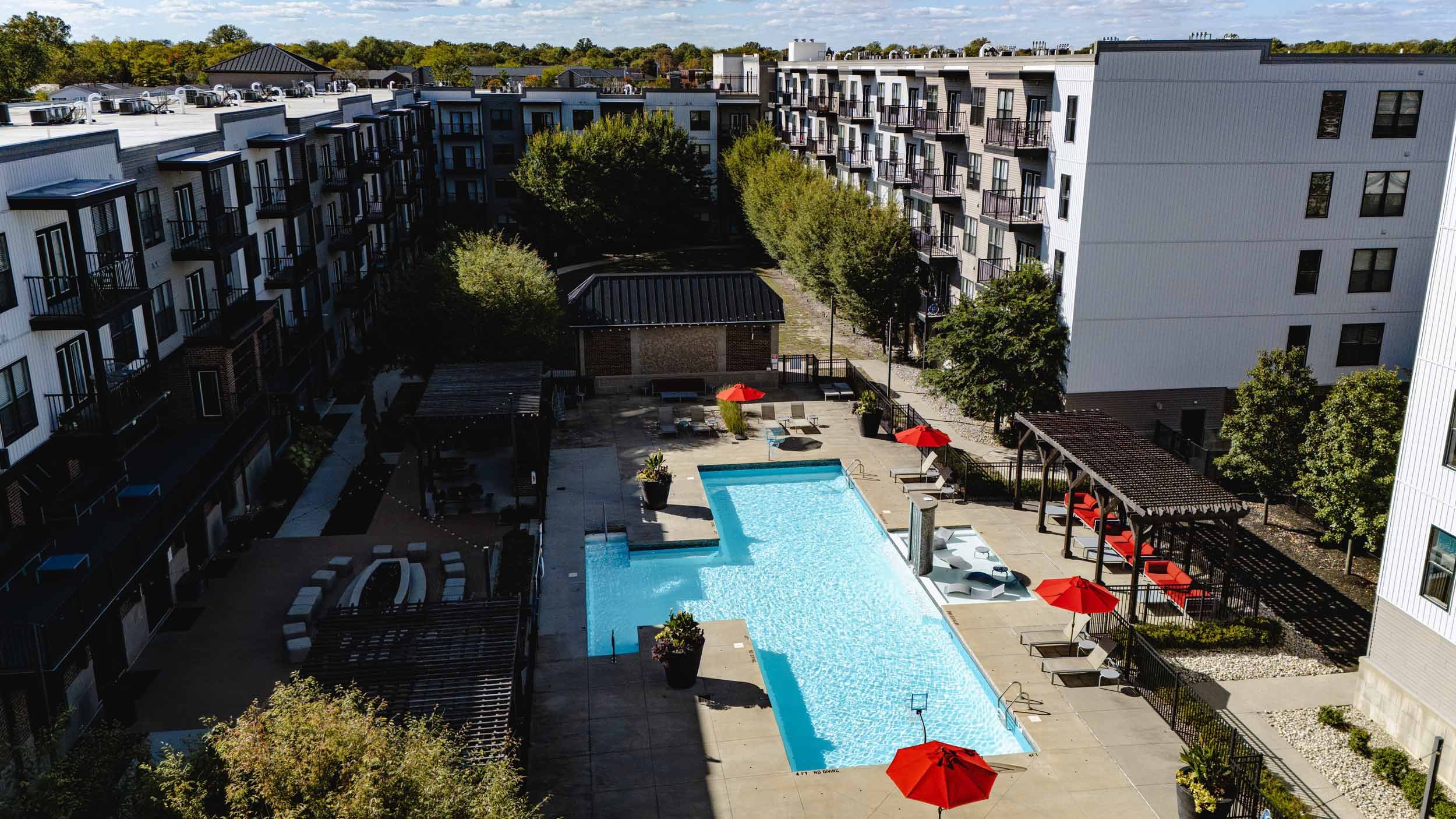 The Griff | Off-Campus Apartments in Columbus, OH near OSU | Resort-Style Pool