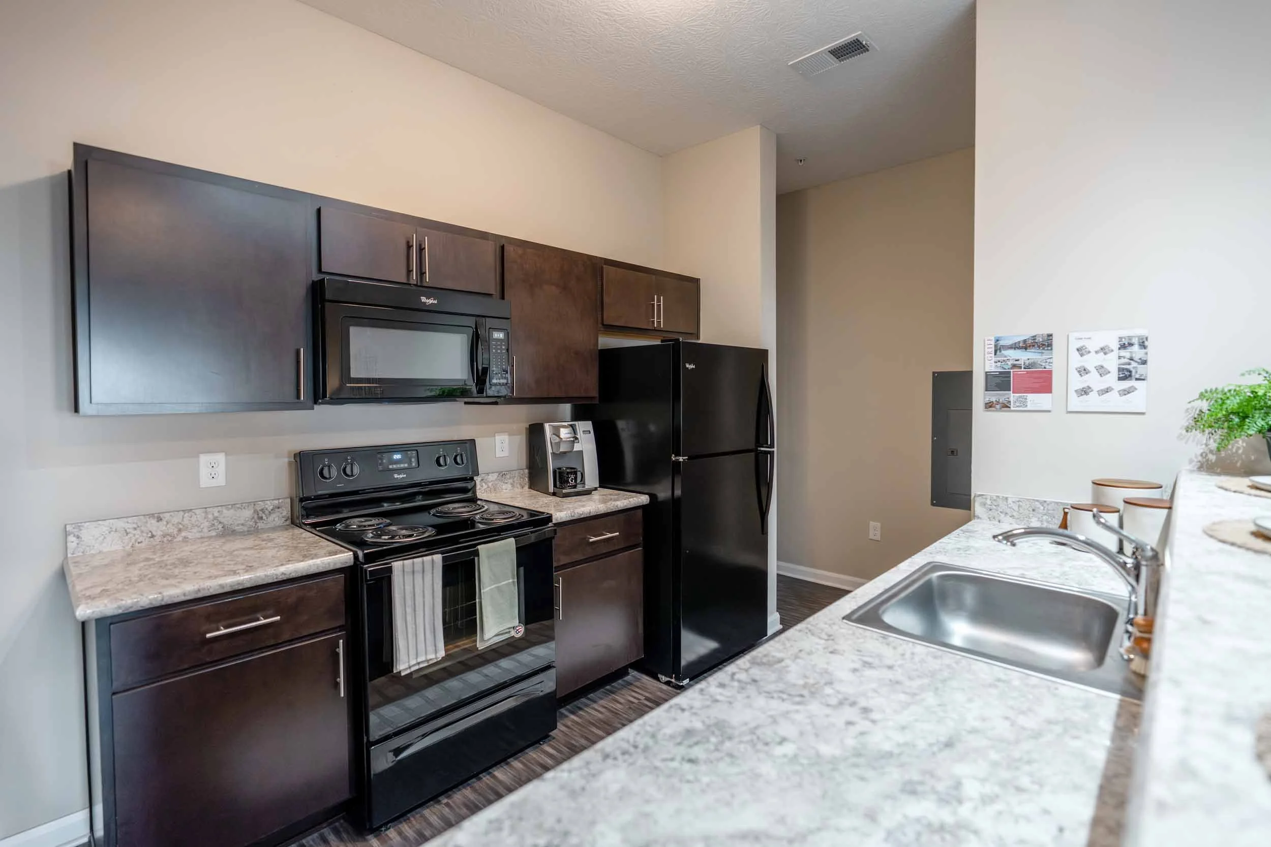 The Griff | Off-Campus Apartments in Columbus, OH near OSU | Kitchen