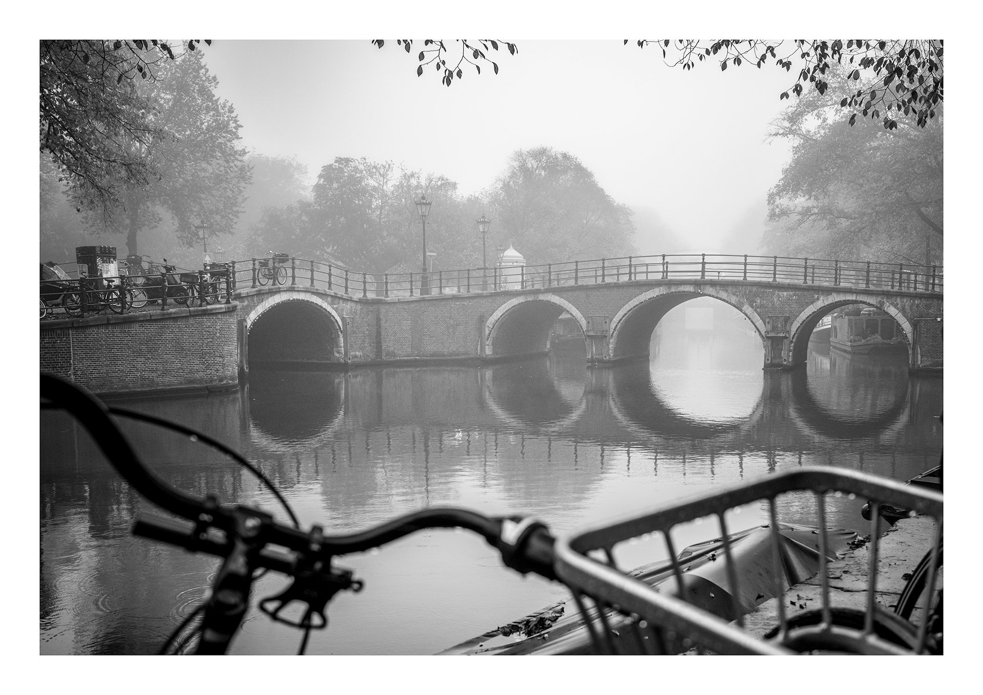 Amsterdam_Bridge_A4.jpg