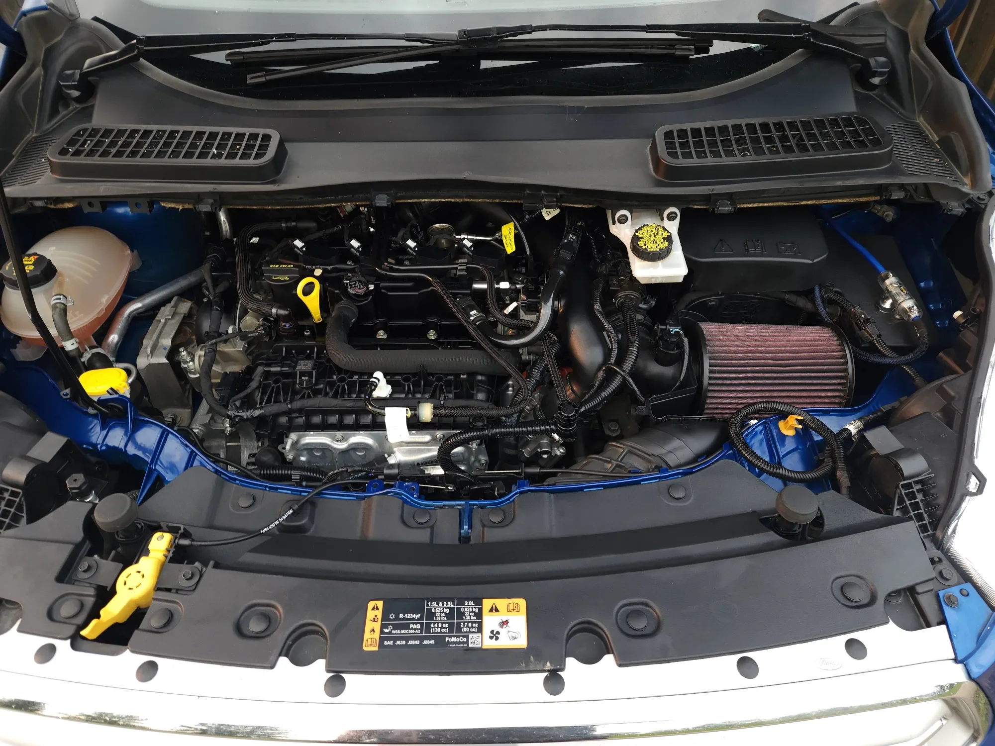 2018 Ford Escape engine bay detail — Red Deer