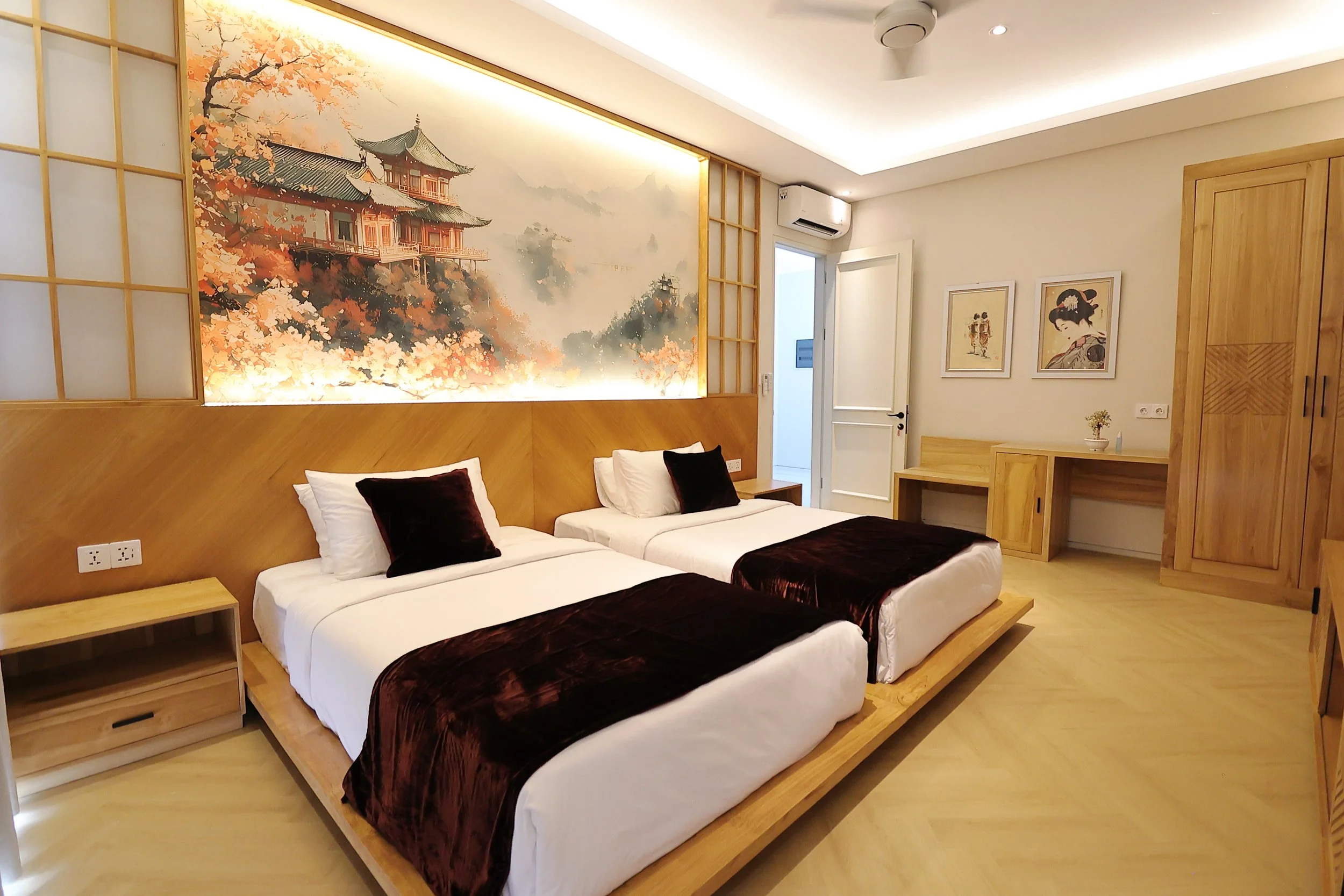 4Br-Japanese Bedroom.JPG