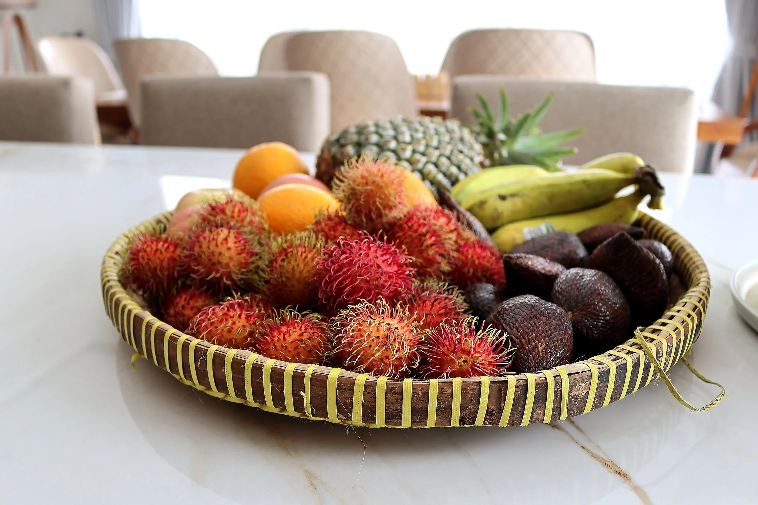 4Br- Welcome Fruit Basket.JPG