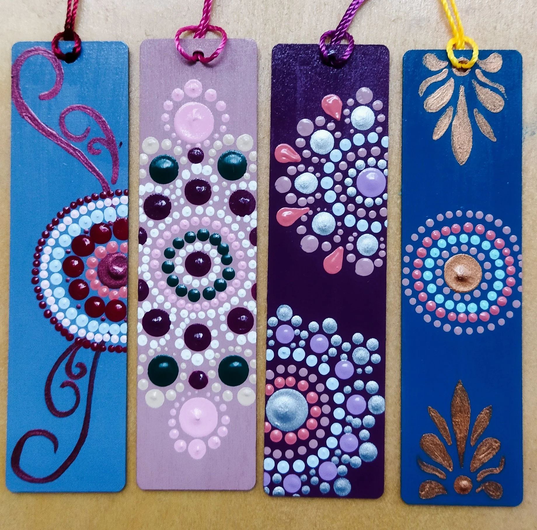 Artistic bookmarks