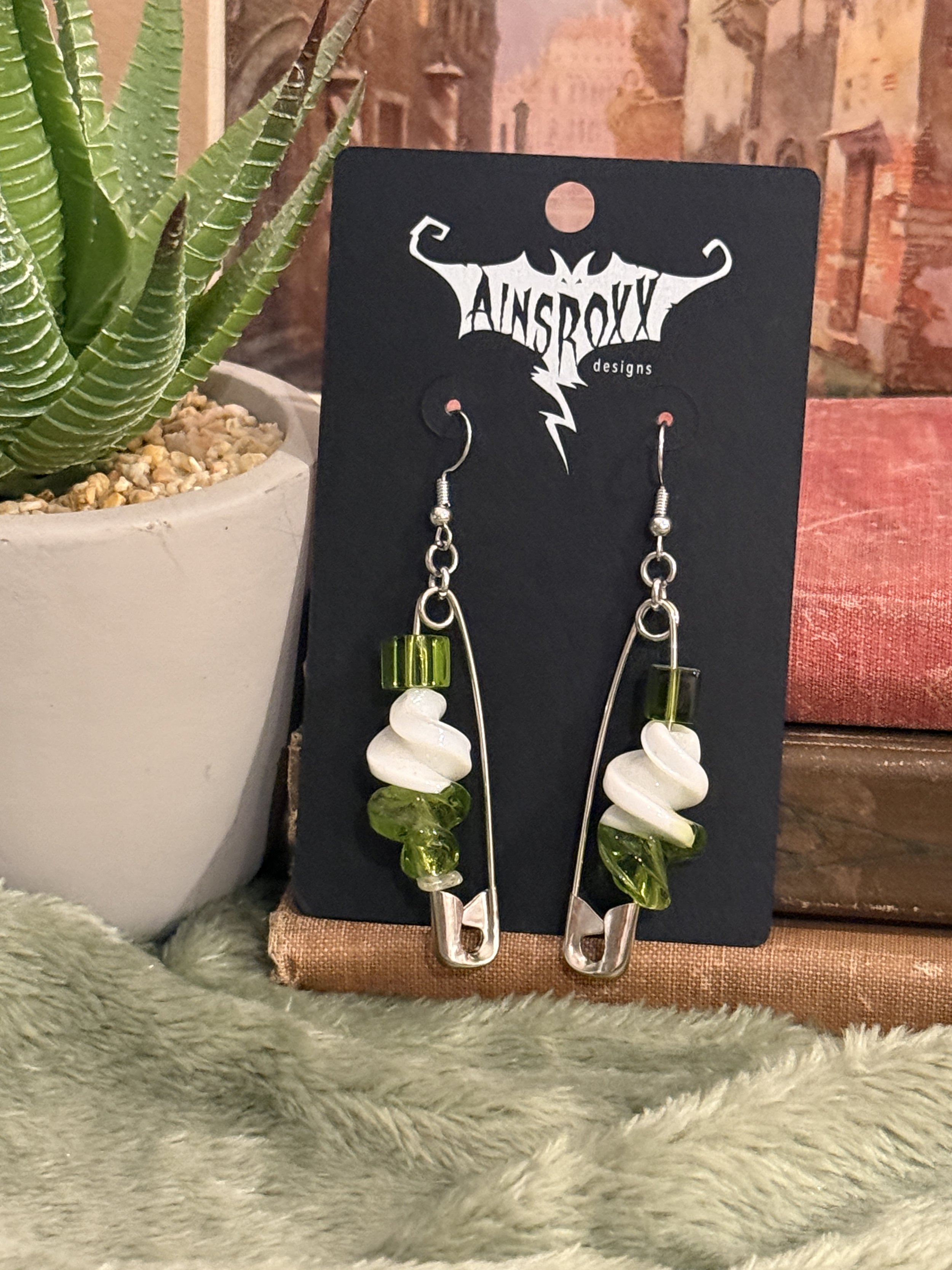 Green and White Swirl