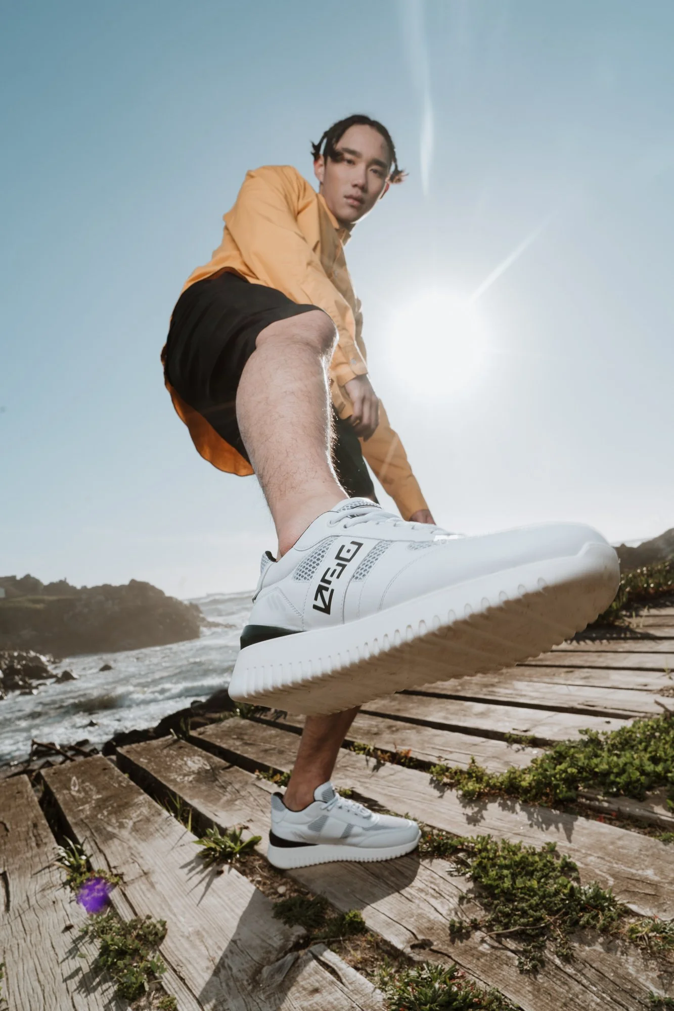 Fashion editorial photography for Esc, a Portuguese shoe brand. Based in Portugal and Germany, specializing in fashion photography.