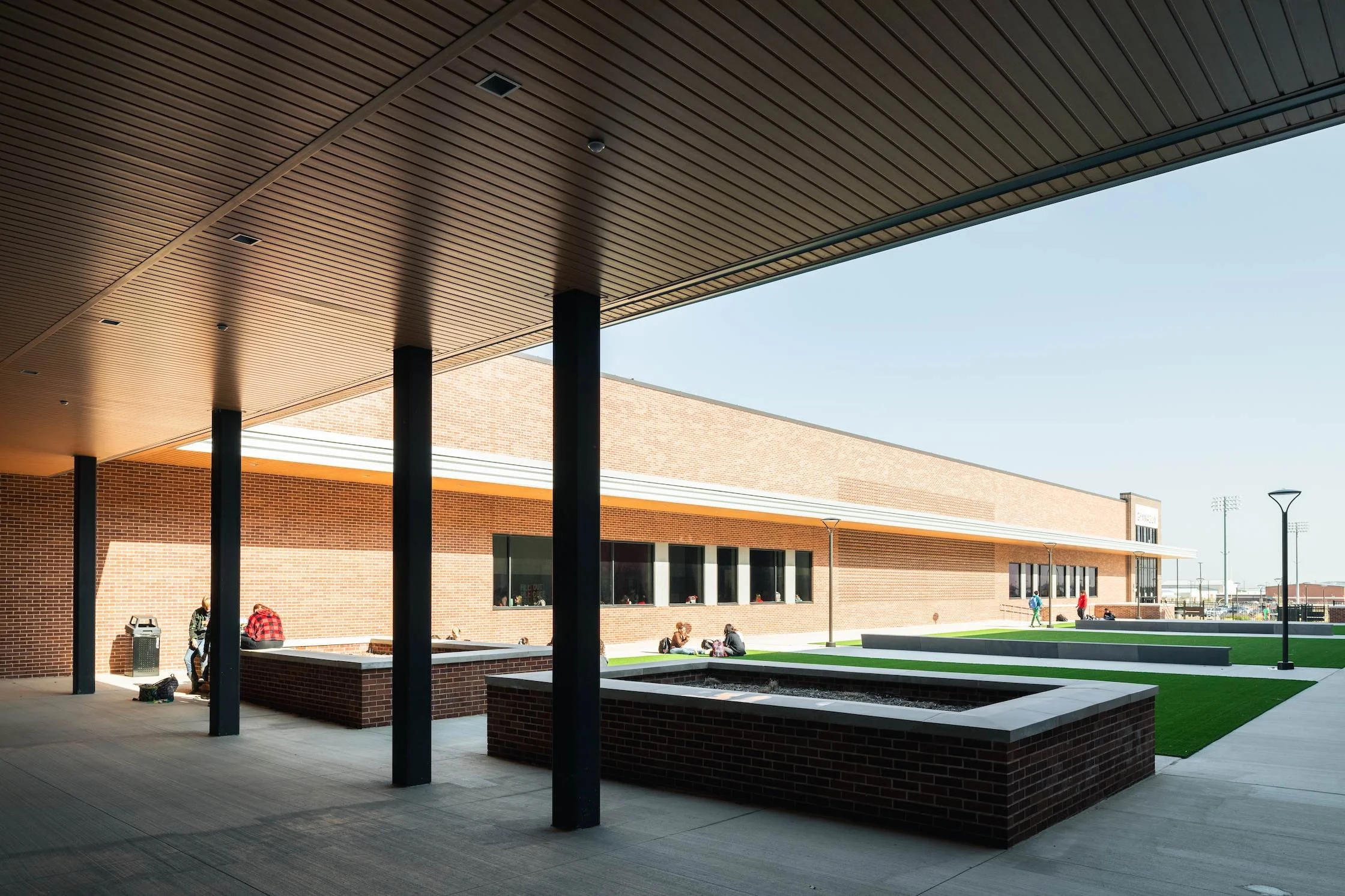 wra-architects-ponder-high-school-7.jpg