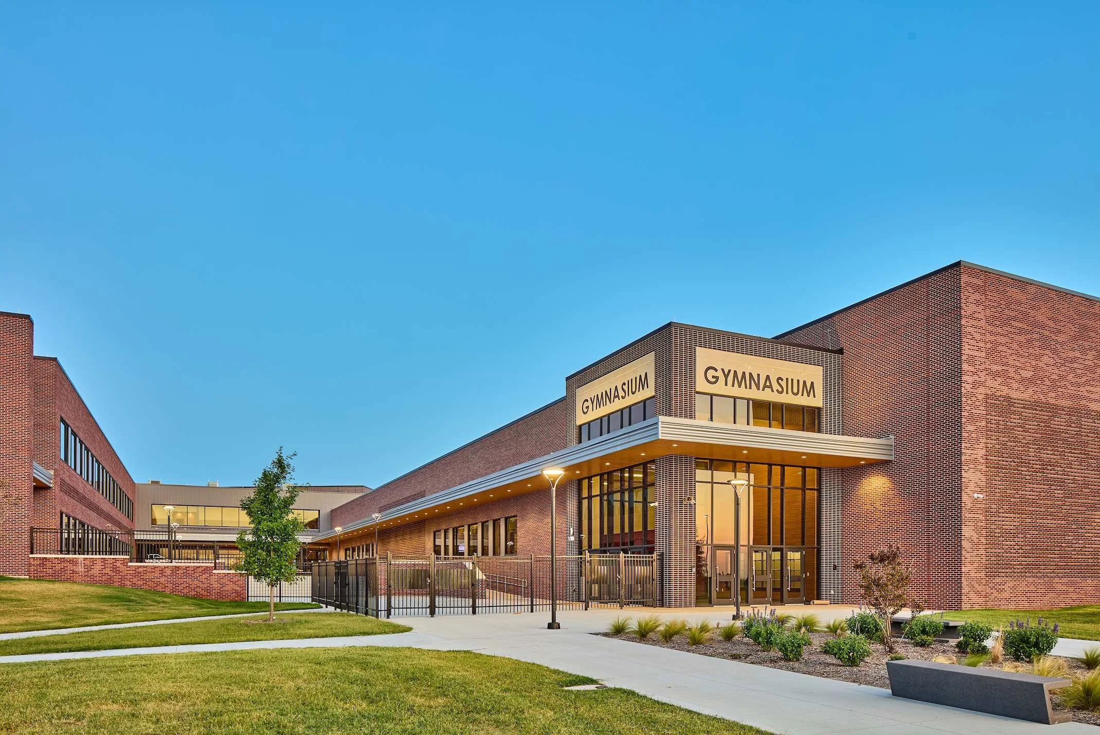wra-architects-ponder-high-school-11.jpg
