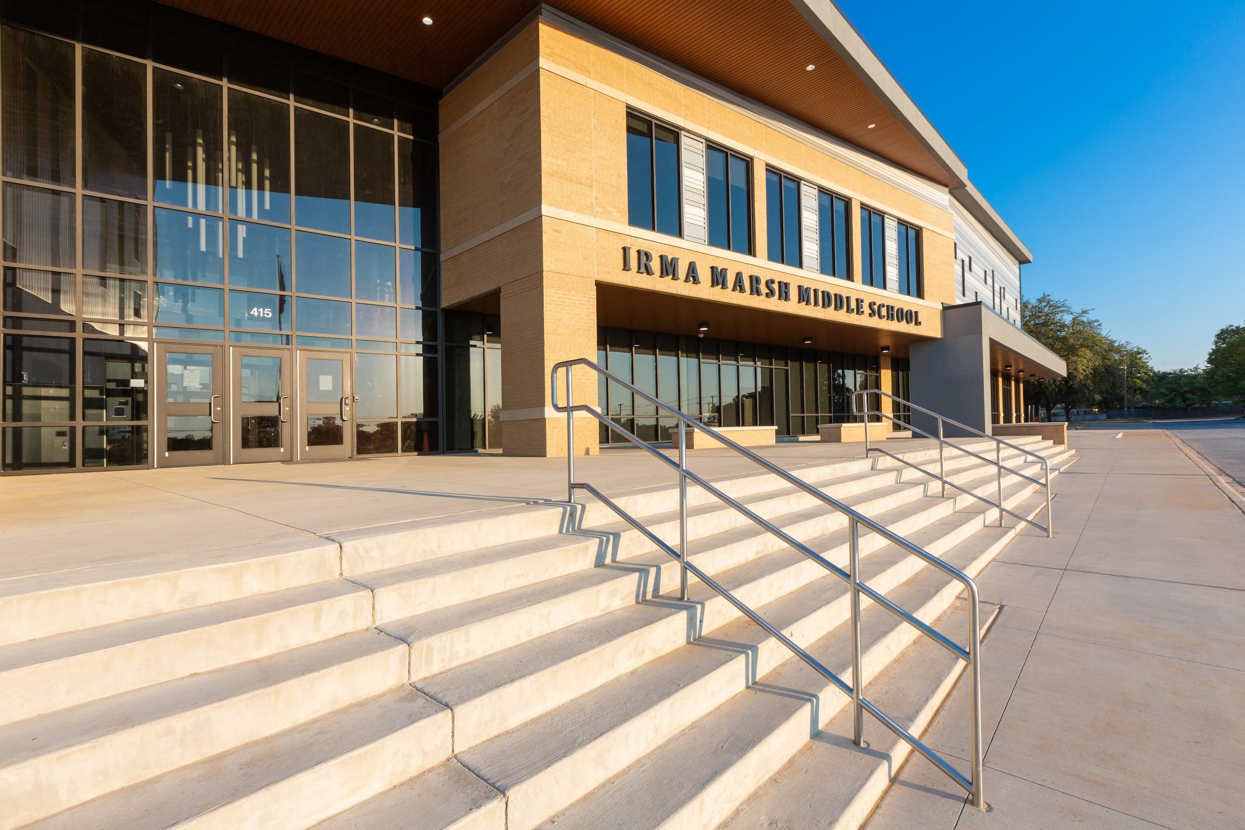 CASTLEBERRY ISD: | Marsh Middle School