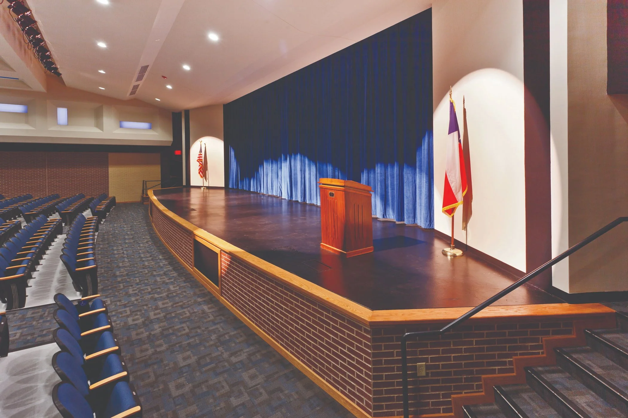 CASTLEBERRY ISD: | Middle School Auditorium