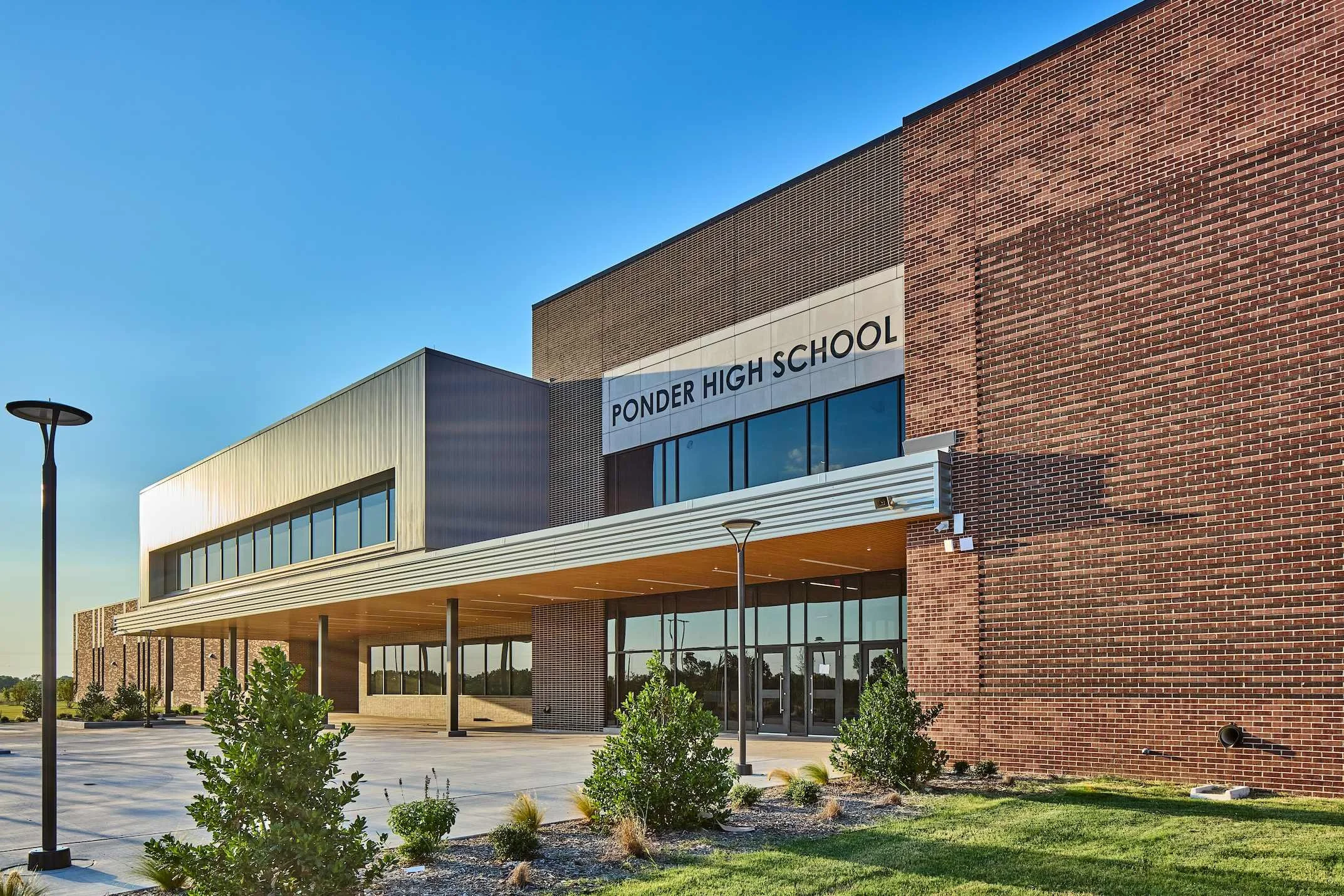 wra-architects-ponder-high-school-9.jpg