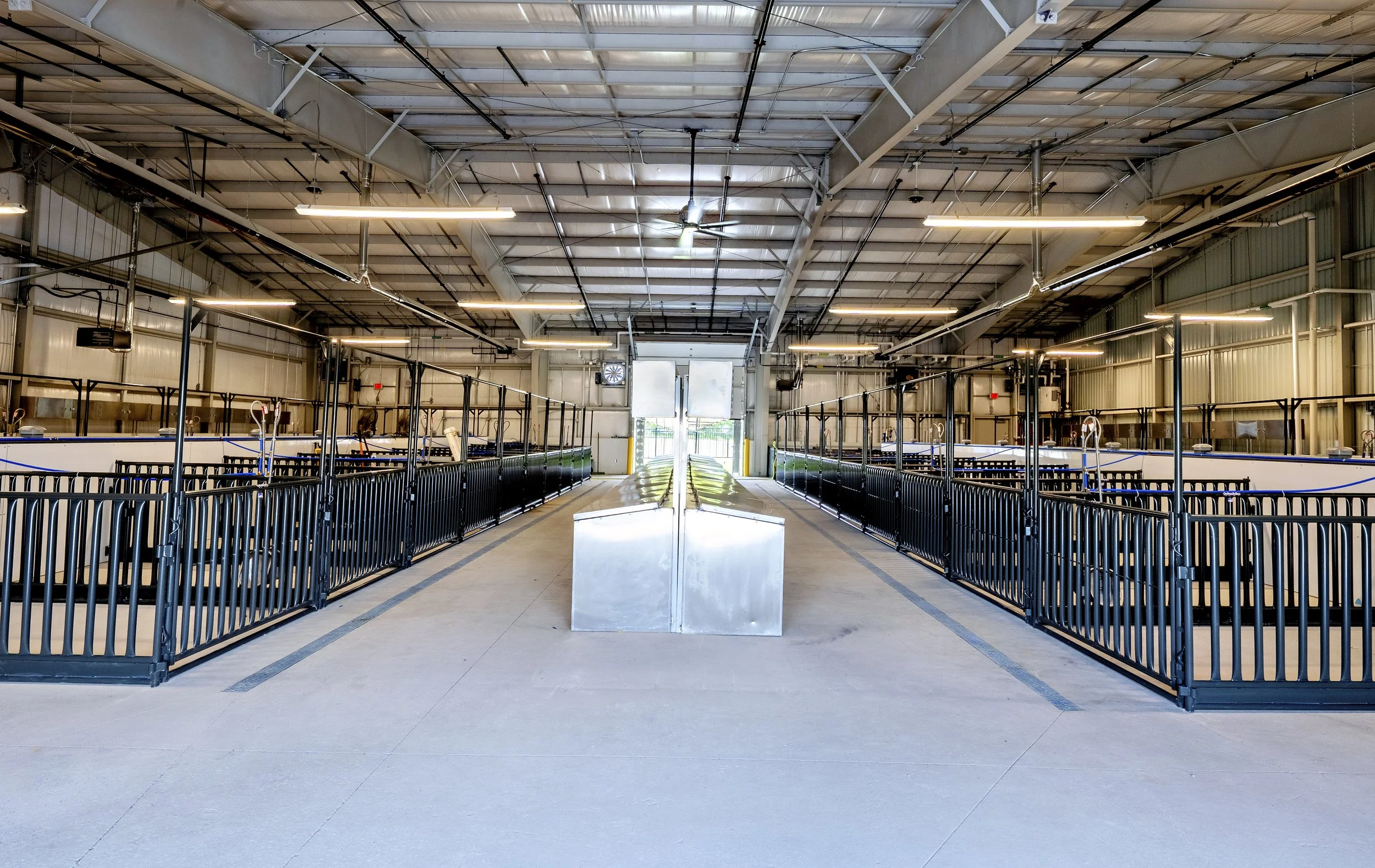 wra_architects_community_isd_bob_bean_agriculture_facility7.jpg
