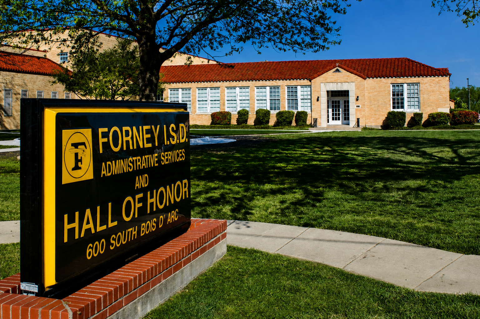 wra-architects-forney-admin-4.png