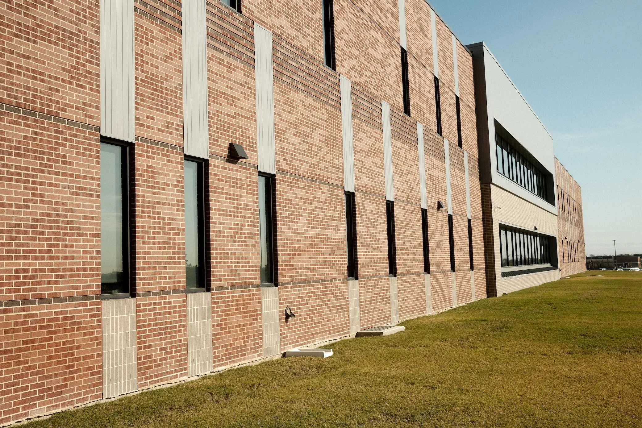 wra-architects-ponder-high-school-15.jpg