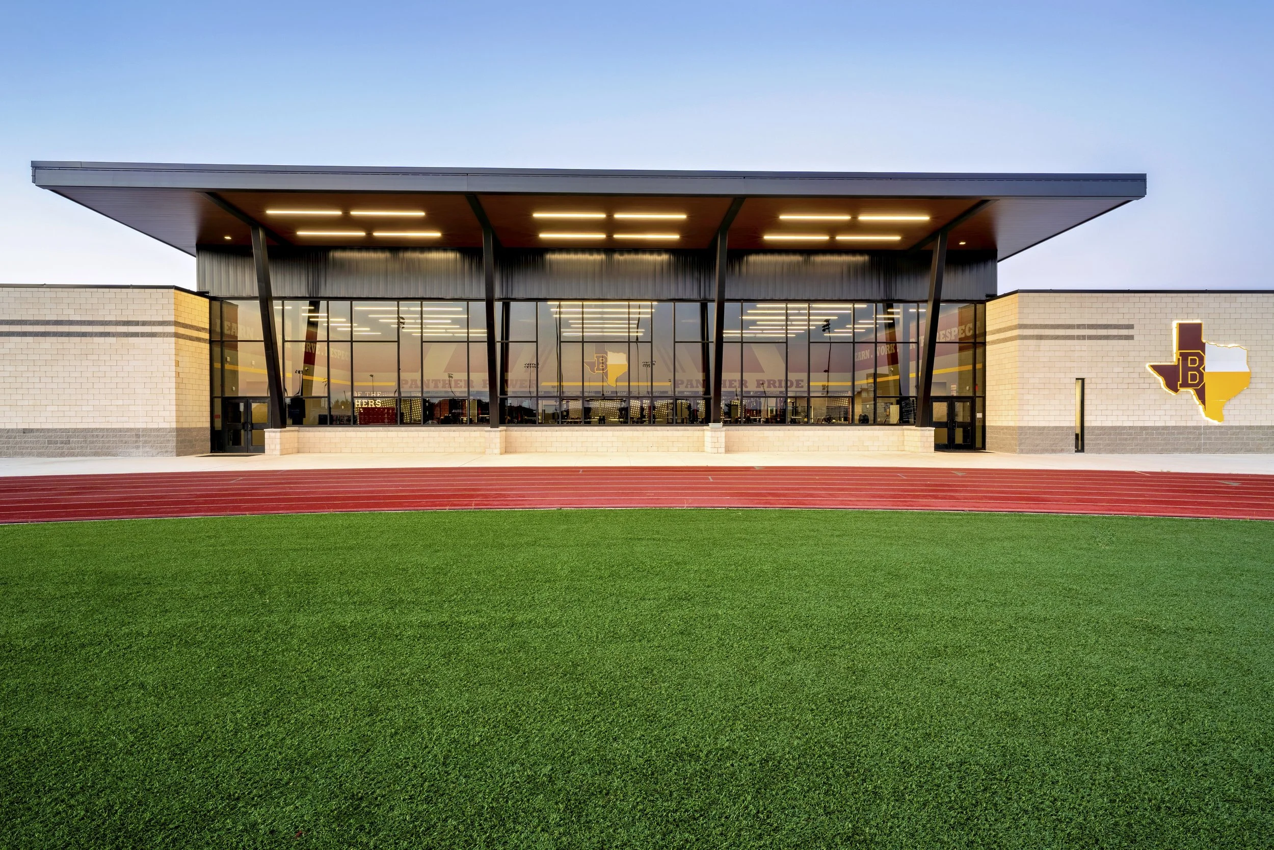 wra_architects_Bells_ISD_Field_House.jpg4.jpg