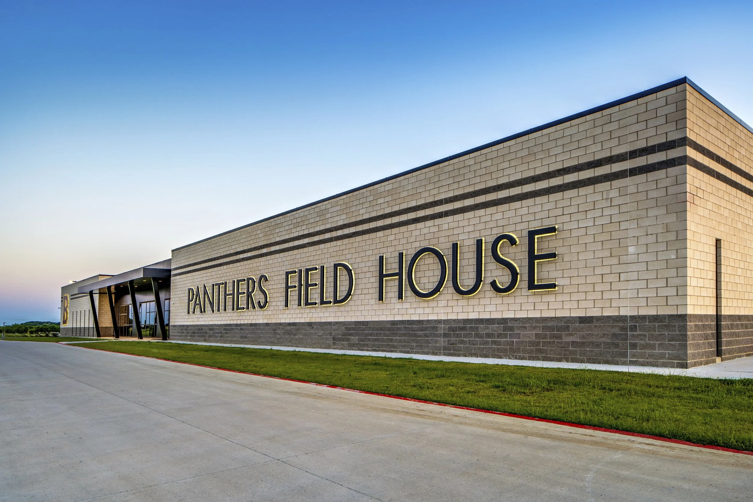 wra_architects_Bells_ISD_Field_House.jpg8.jpg