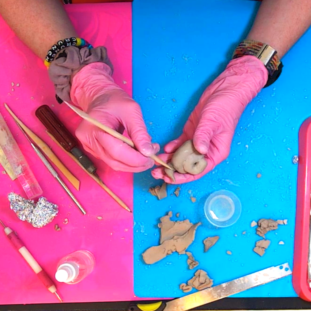 Live Stream: Crafting