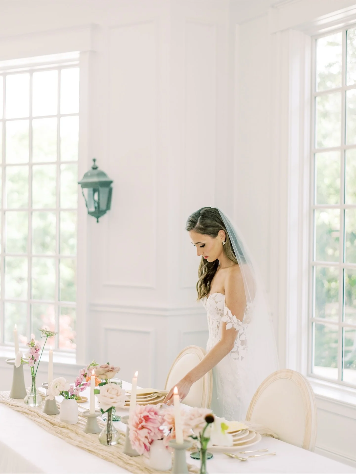 Weddings are in full bloom!

Florals don&rsquo;t just decorate your table, they are part of the entire experience.

Fresh, Elegant, and tailored to your love story, every bloom matters.  
Photos: @christinegracephoto 

Save this post for wedding insp